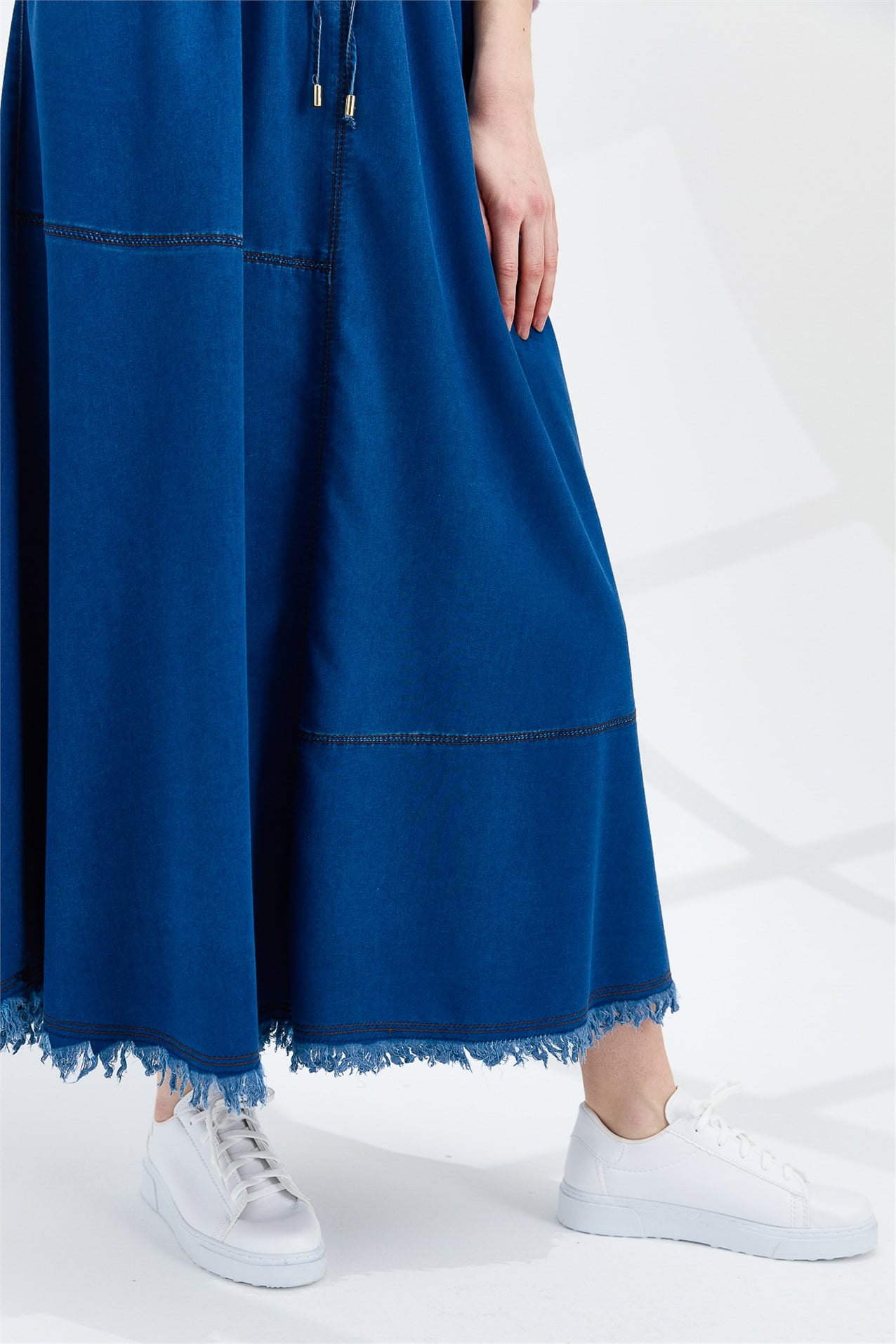 NİHAN Etek Nihan  Kesikli Açılımlı Beli Lastikli Tencel Etek  İndigo_modest