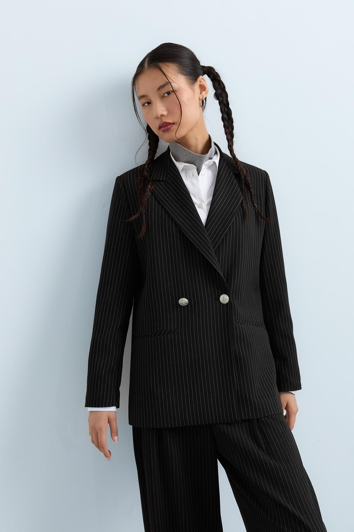 NİHAN Jacket Nihan Kılıç Yaka Çizgili Blazer Ceket  Siyah_modest