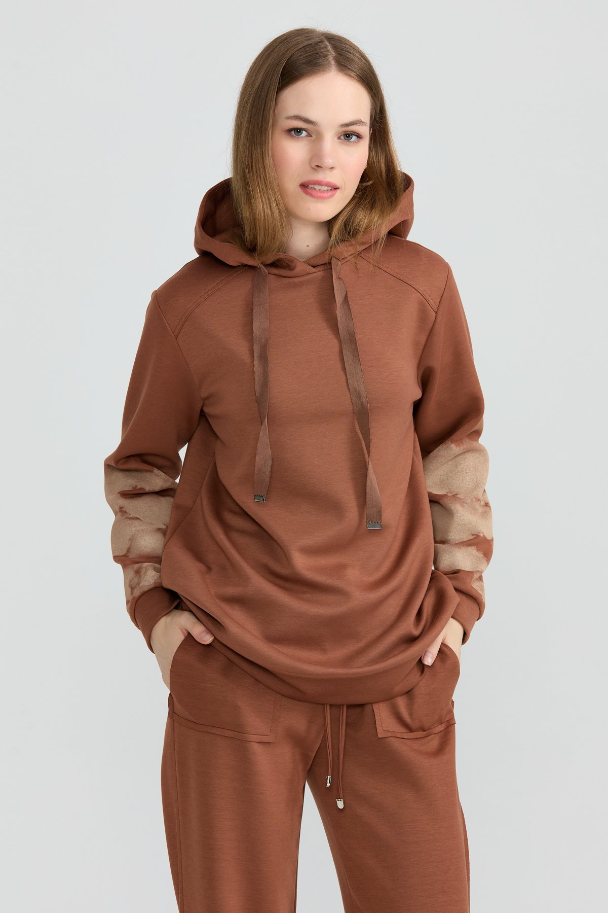NİHAN Sweat Nihan Kolları Baskılı Sweat  Kahve_modest