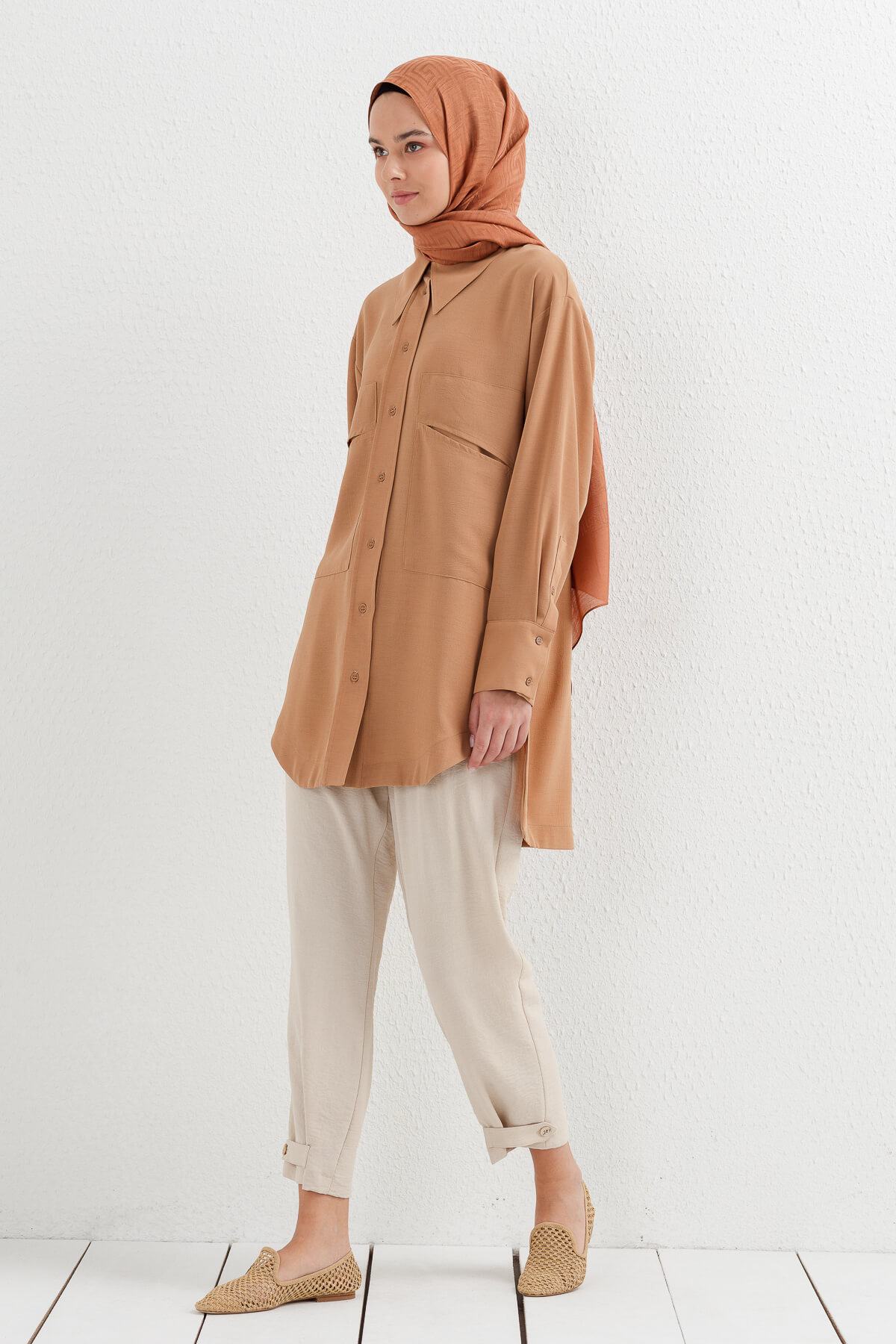 NİHAN Tunik Nihan Oversize Gömlek Yaka Tunik  Camel_modest