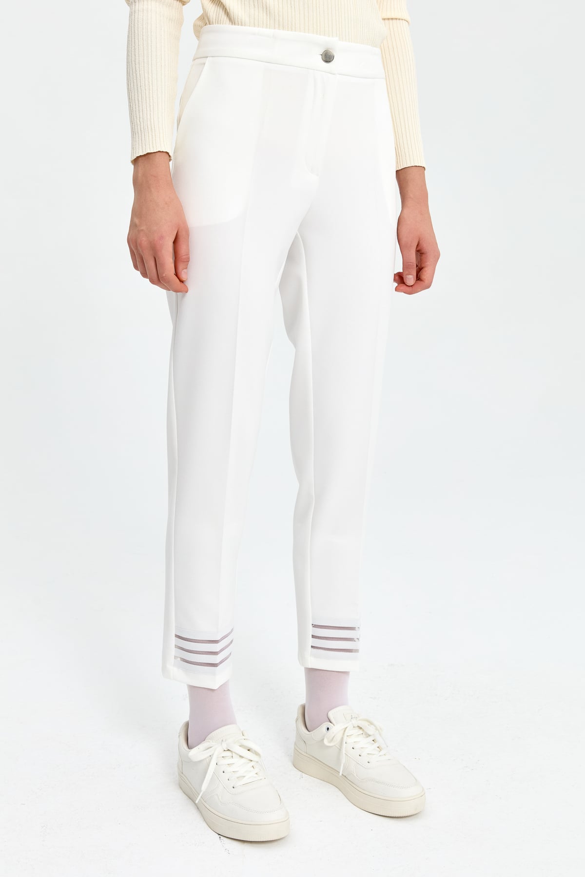 NİHAN Pants Nihan Paçası Tül Detaylı Bilek Boy Pantolon  Ekru_modest