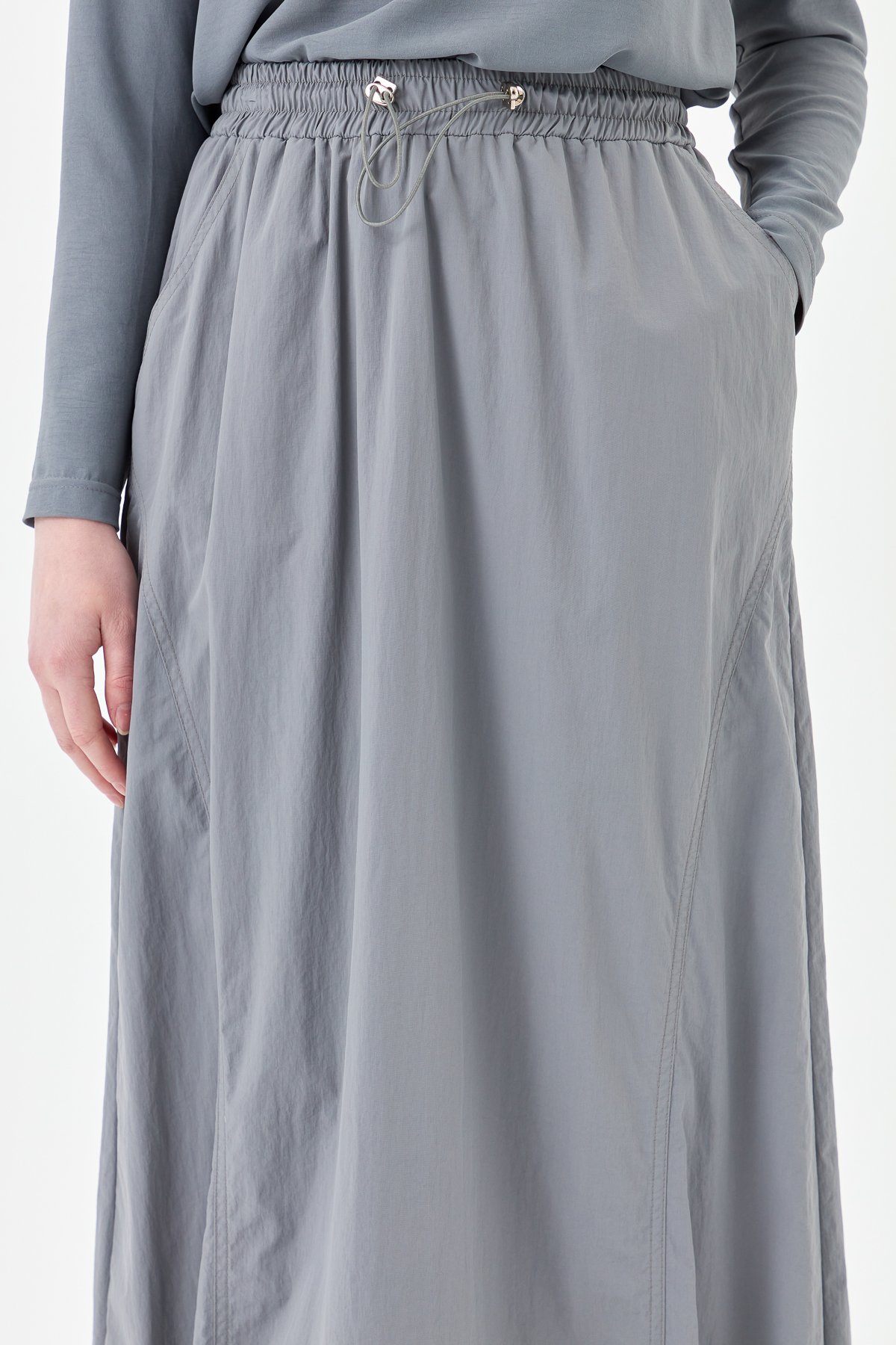 NİHAN Skirt Nihan Paraşüt Kumaş Etek  Gri_modest