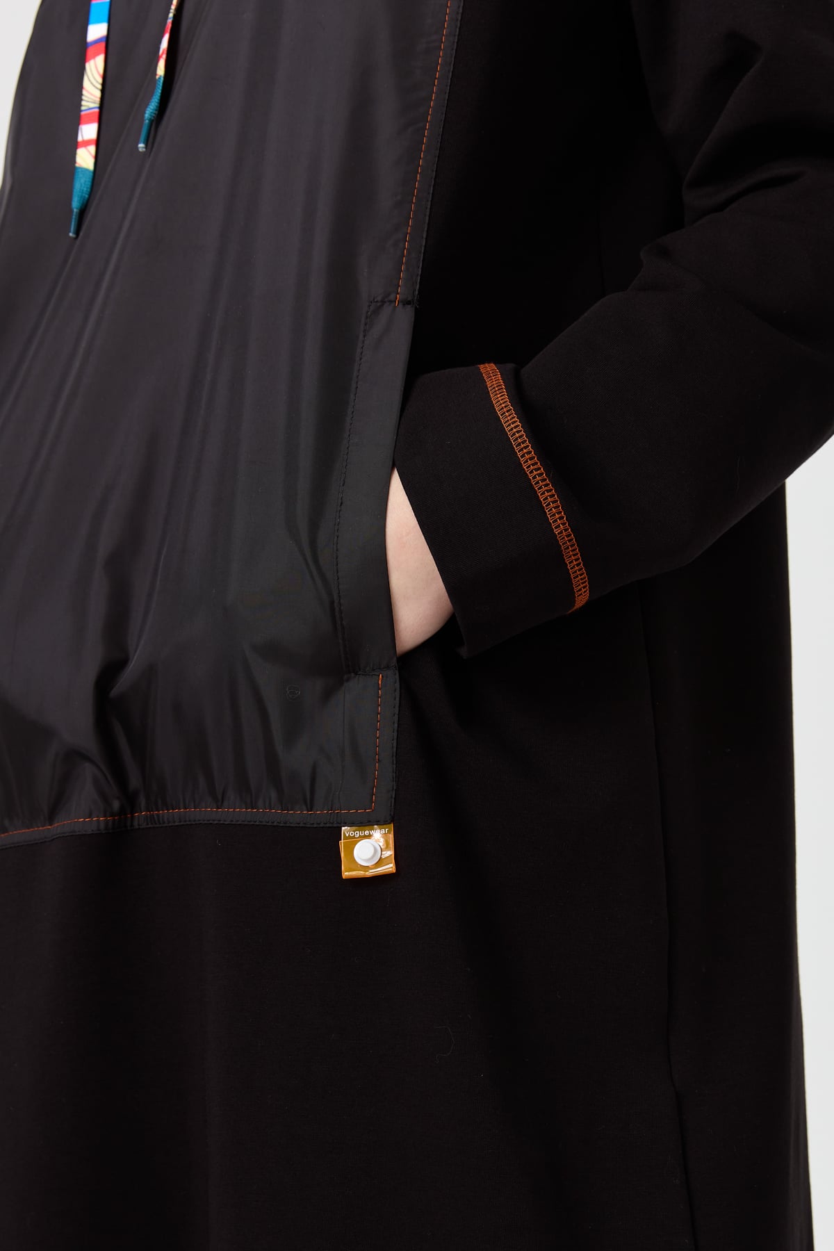 NİHAN Tunik Nihan Uzun Spor Kapşonlu Tunik  Siyah_modest
