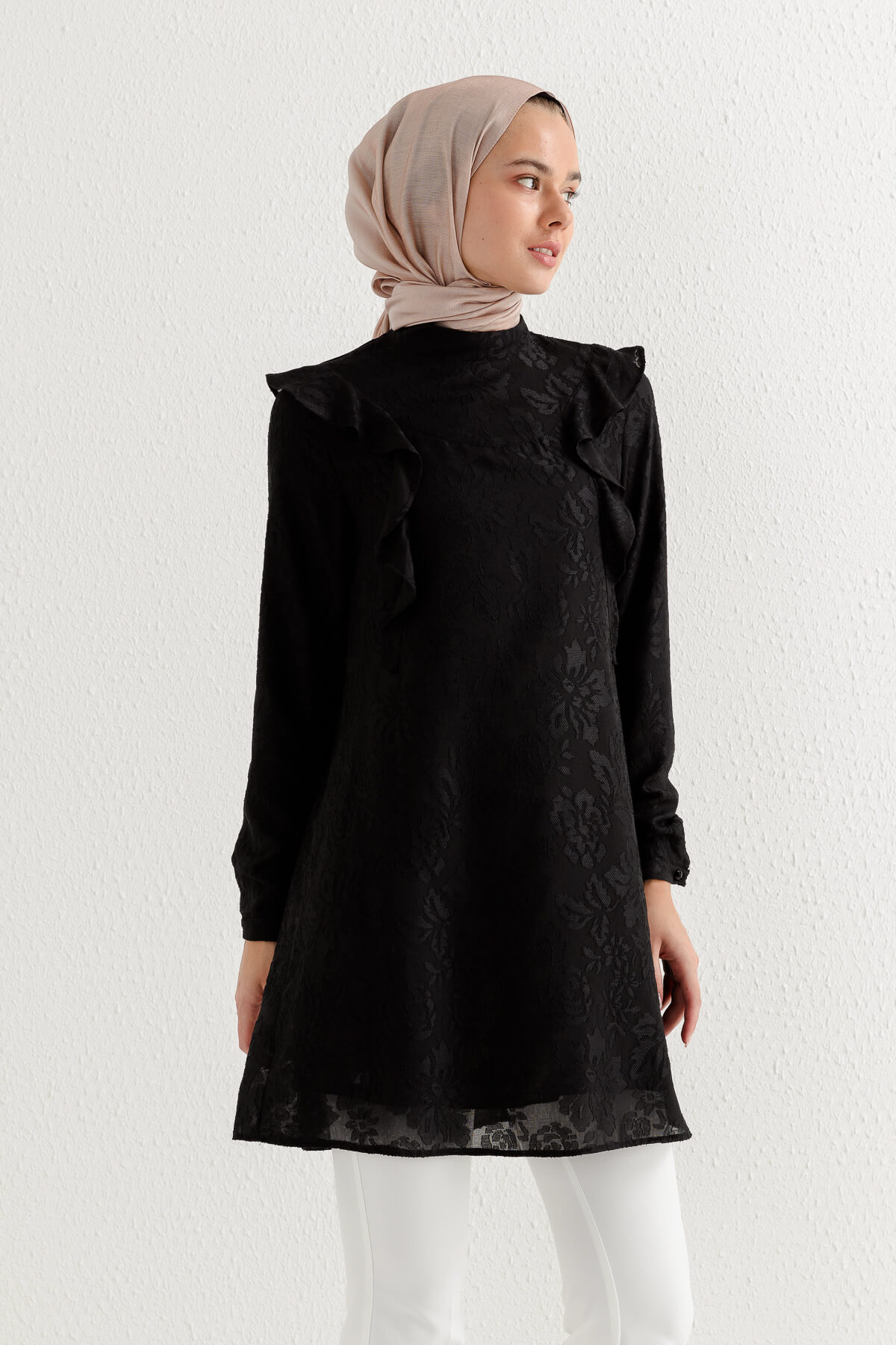 NİHAN Tunik Nihan Volan Detaylı Tunik  Siyah_modest