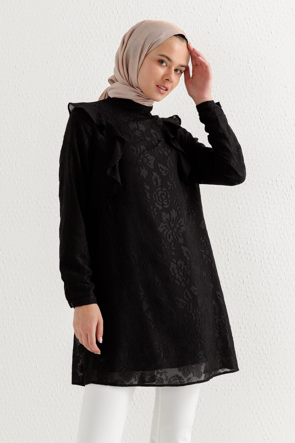 NİHAN Tunik Nihan Volan Detaylı Tunik  Siyah_modest