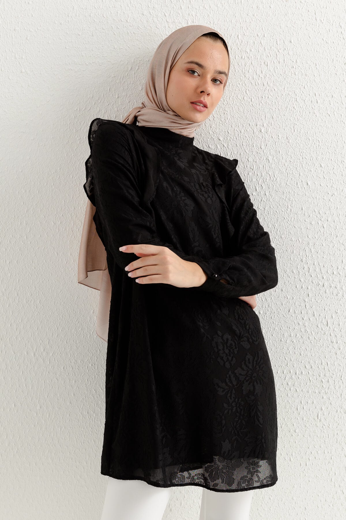 NİHAN Tunik Nihan Volan Detaylı Tunik  Siyah_modest