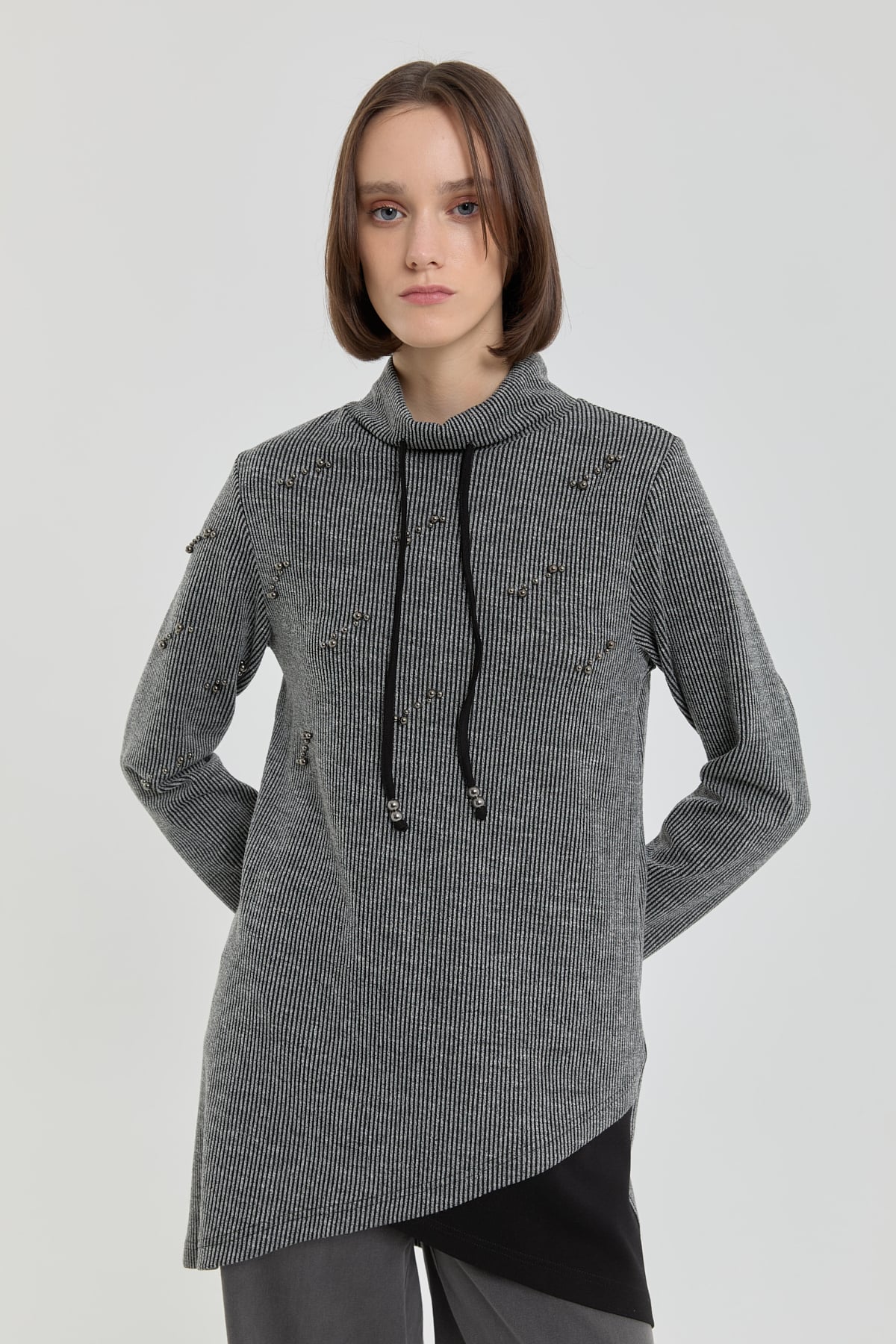 NİHAN Tunic Metal Taşlı Örme Tunik  Füme_modest