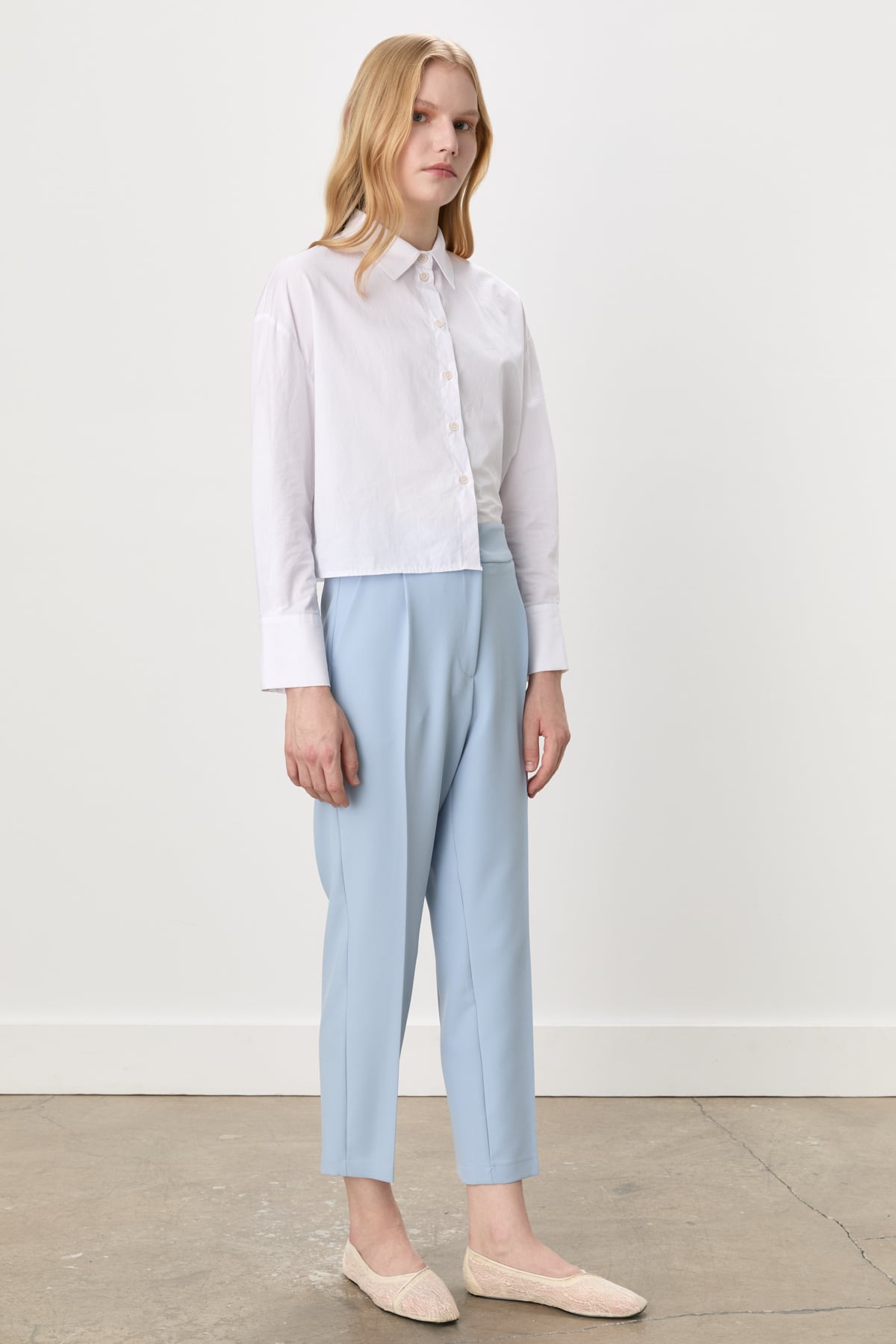 NİHAN Pants Nihan Arka Beli Lastikli Havuç Pantolon  Açık Mavi_modest