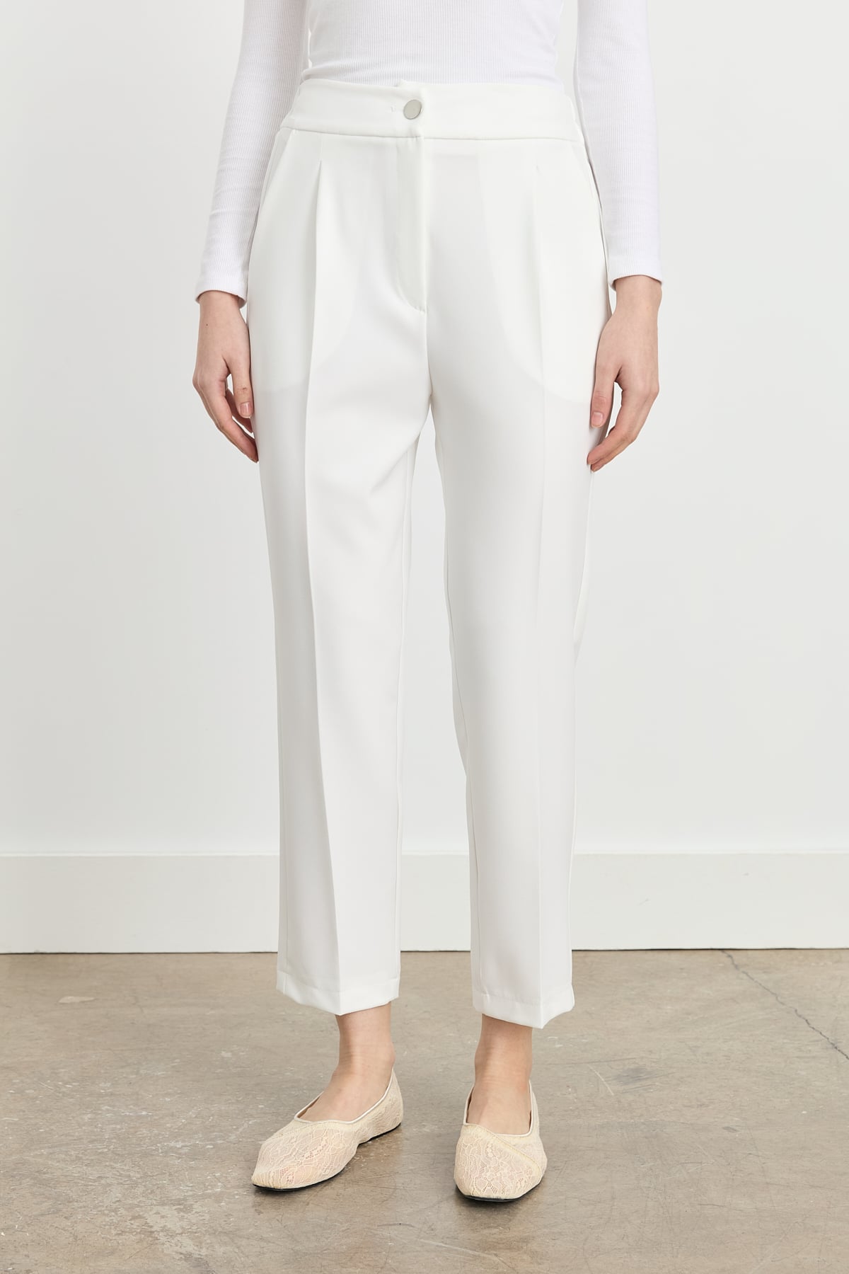 NİHAN Pants Nihan Arka Beli Lastikli Havuç Pantolon  Ekru_modest