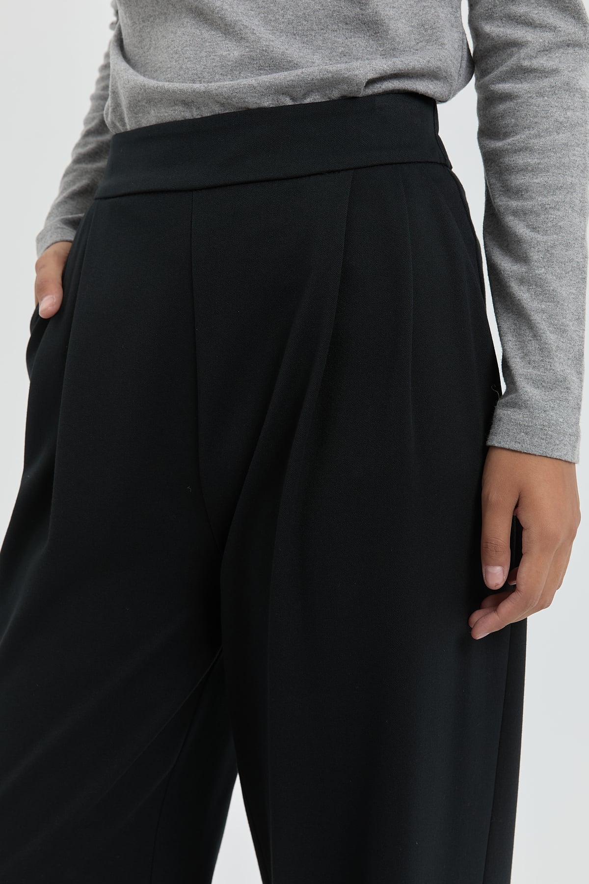 NİHAN Pants Nihan Arka Beli Lastikli Palazzo Pantolon  Siyah_modest