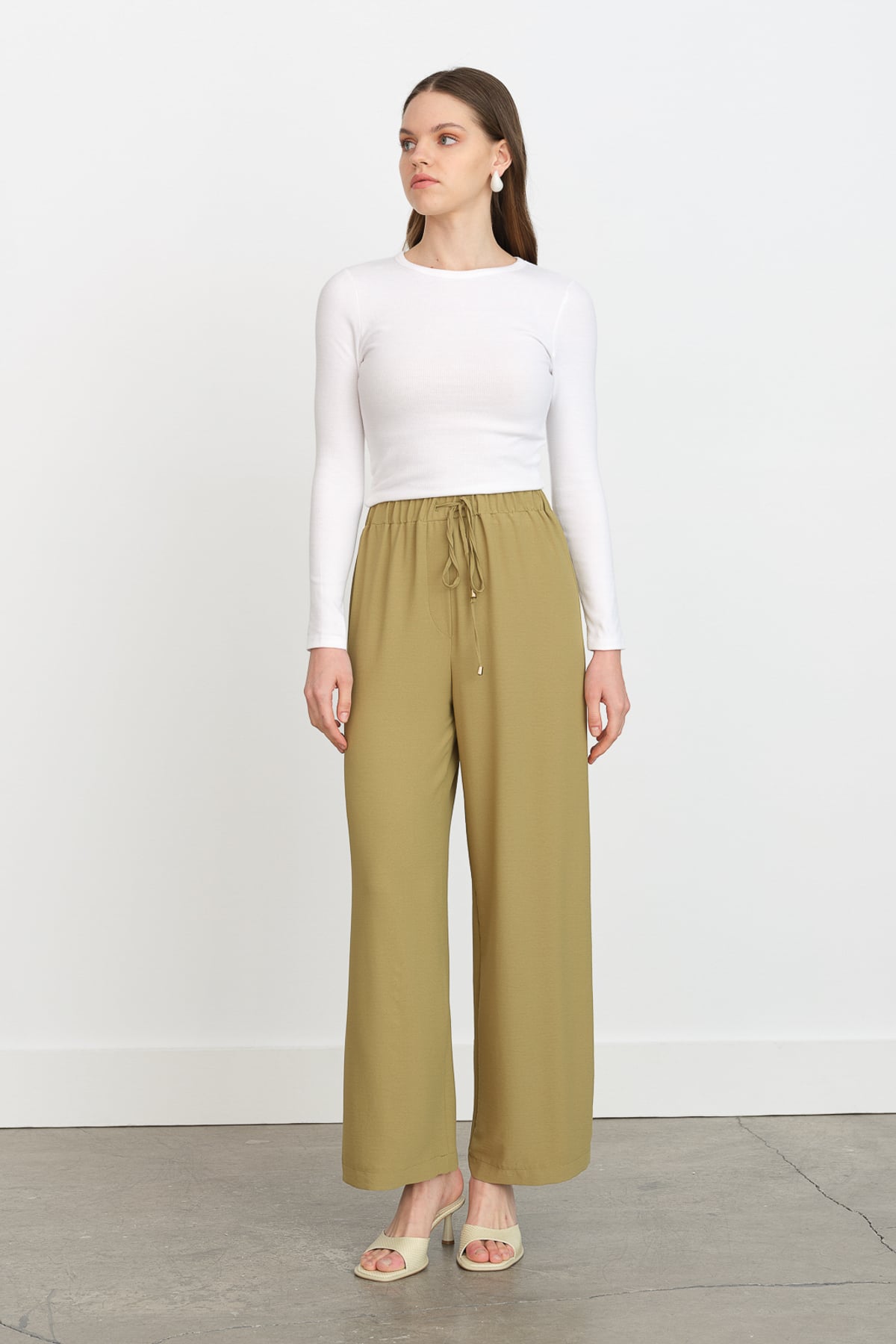 NİHAN Pantolon Nihan Beli Lastikli Bol Paça Pantolon  Olive_modest