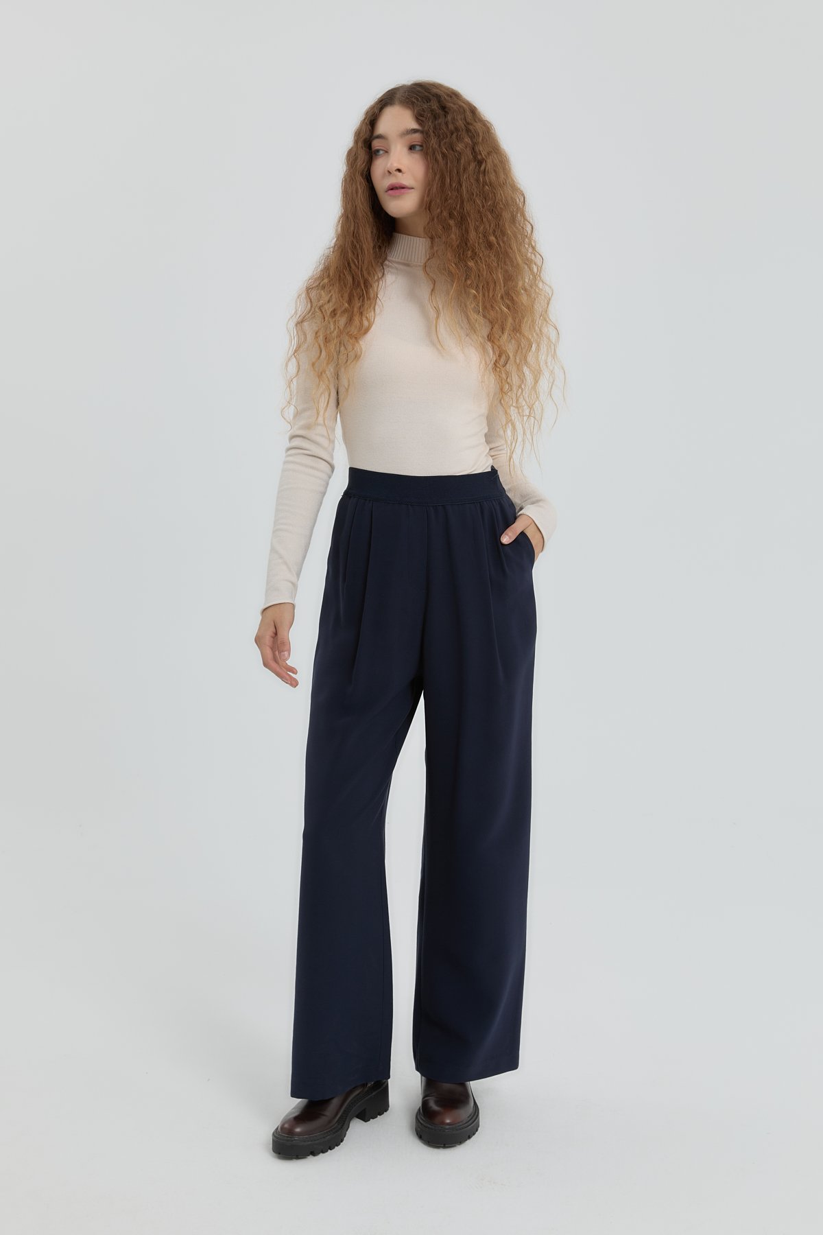NİHAN Pantolon Nihan Beli Lastikli Modal Pileli Pantolon  Lacivert_modest