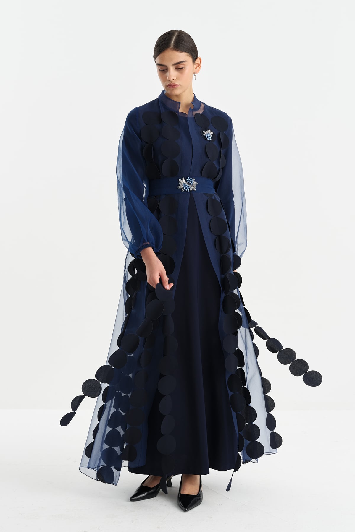 NİHAN Abaya Nihan Broş Detaylı Elbiseli Abaya Takım  Lacivert_modest