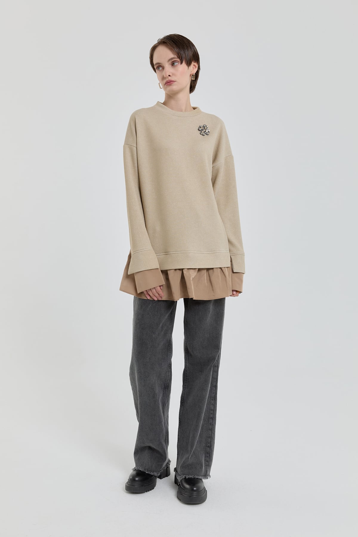 NİHAN Tunic Nihan Broş Detaylı Simli Örme Tunik  Bej_modest