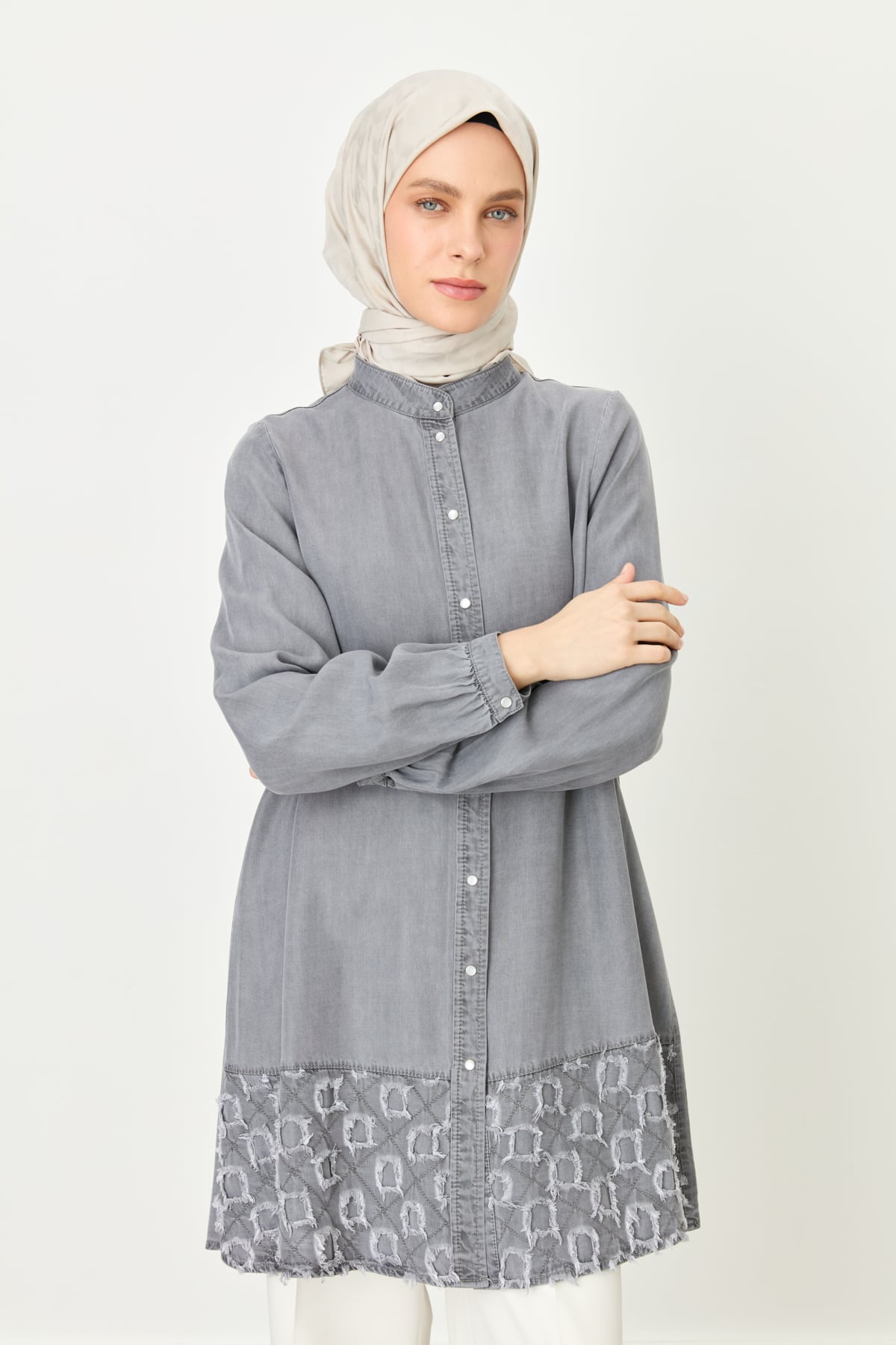 NİHAN Tunik Nihan Etek Altı Detaylı Tencel Tunik  Gri_modest