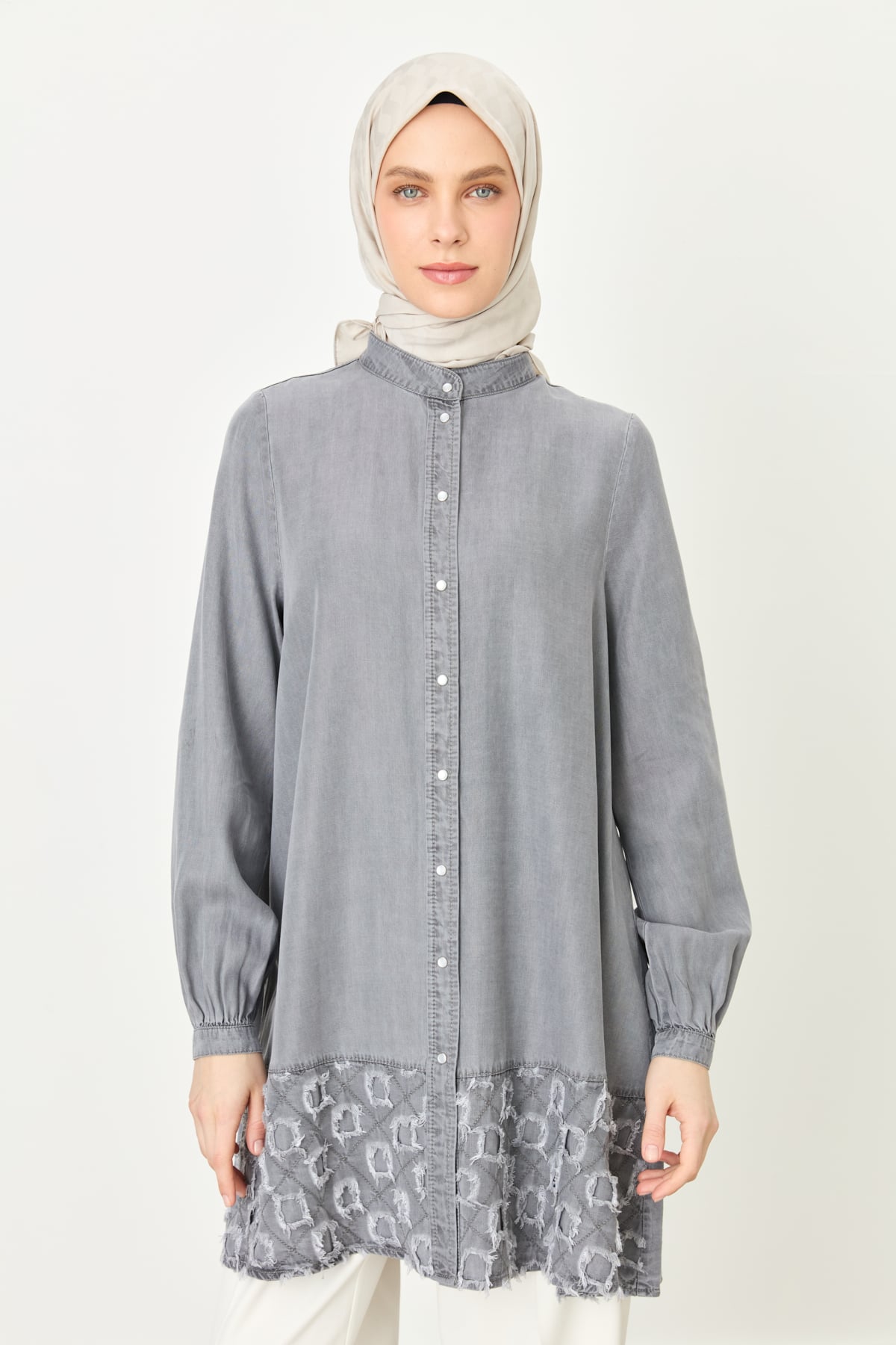 NİHAN Tunik Nihan Etek Altı Detaylı Tencel Tunik  Gri_modest