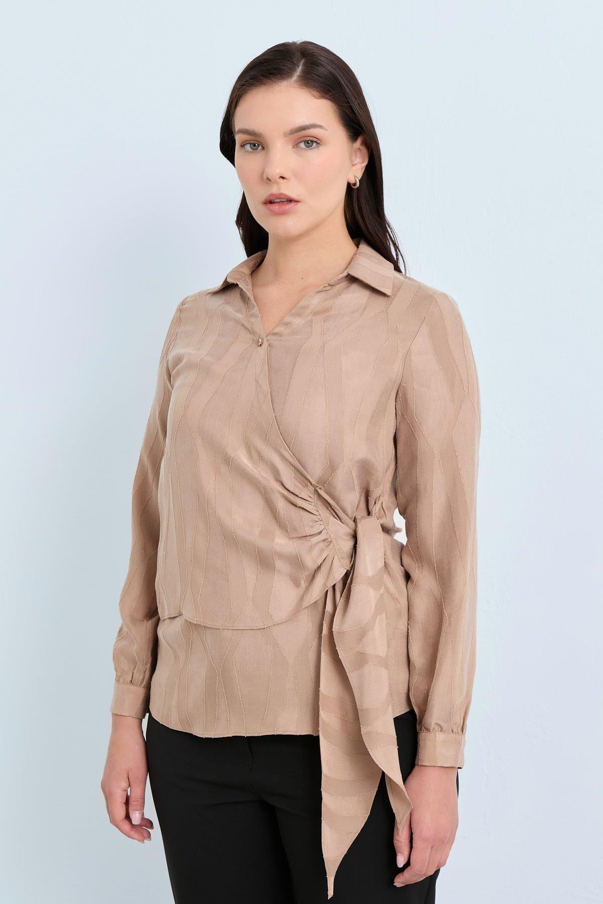 NİHAN Blouse Nihan Gömlek Yakalı Anvelop Bluz  Bej_modest