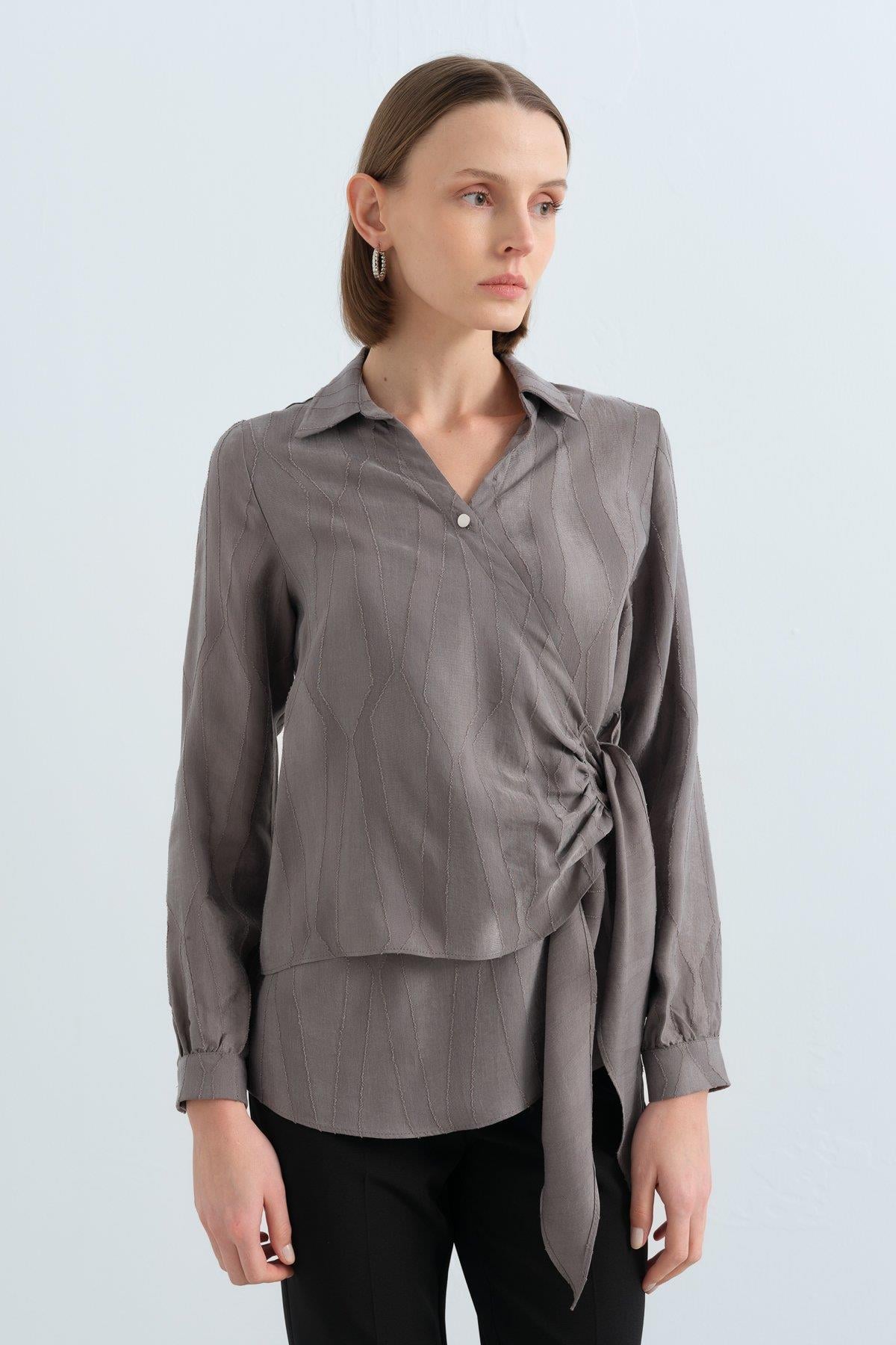 NİHAN Blouse Nihan Gömlek Yakalı Anvelop Bluz  Gri_modest