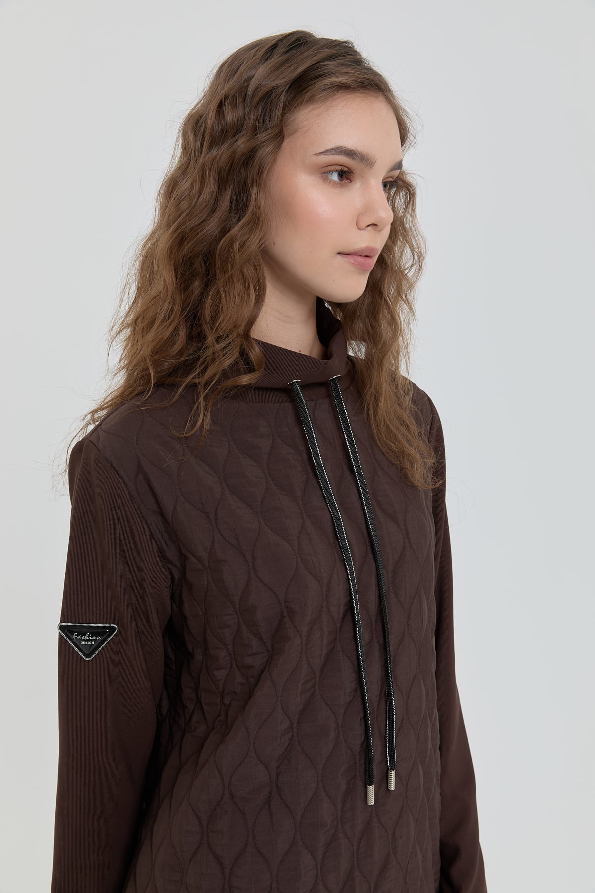 NİHAN Tunic Nihan İnce Kapitone Dik Yaka Tunik  Kahve_modest