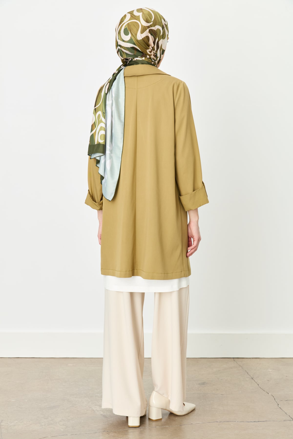 NİHAN Ceket Nihan Kolu Katlanılabilir Blazer Ceket  Olive_modest