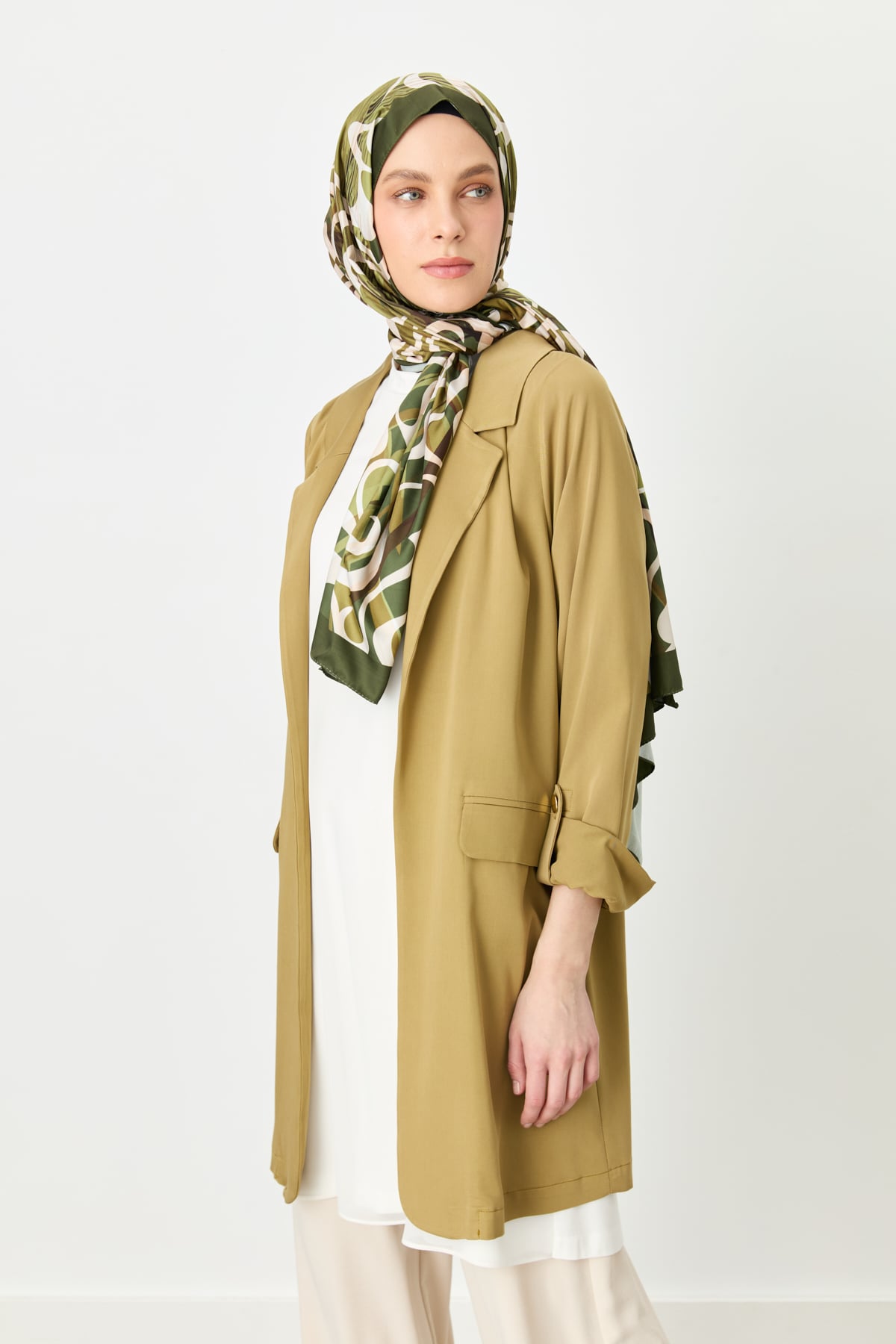 NİHAN Ceket Nihan Kolu Katlanılabilir Blazer Ceket  Olive_modest