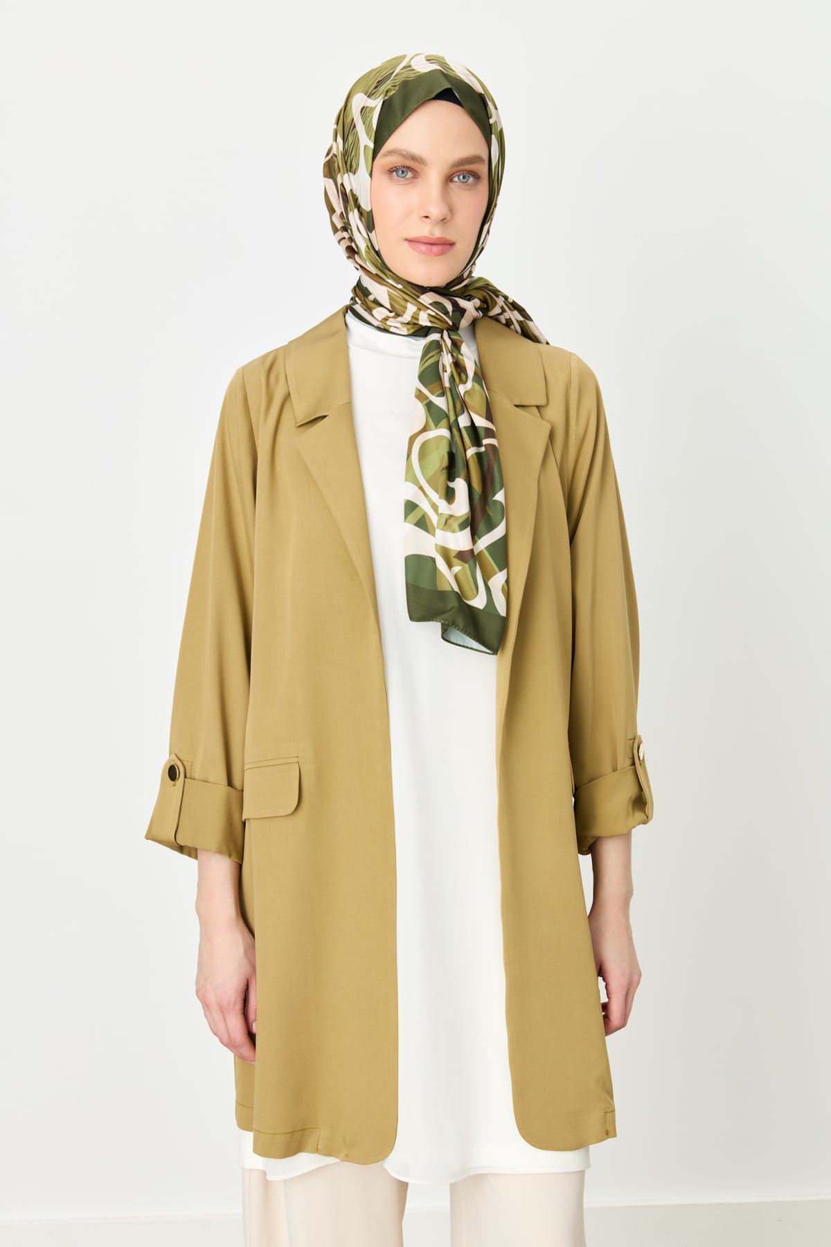 NİHAN Ceket Nihan Kolu Katlanılabilir Blazer Ceket  Olive_modest
