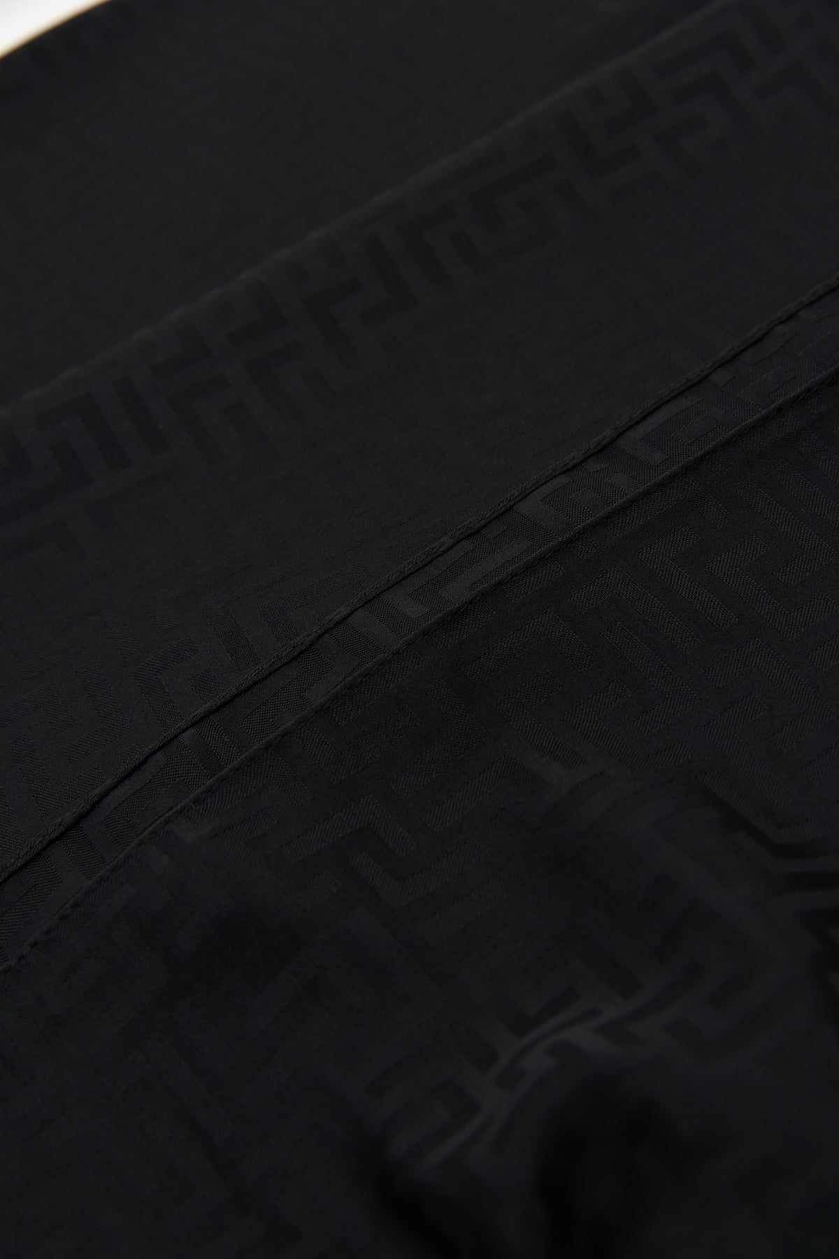 NİHAN Stil Şal Nihan Monogram Desen Şal  Siyah_modest