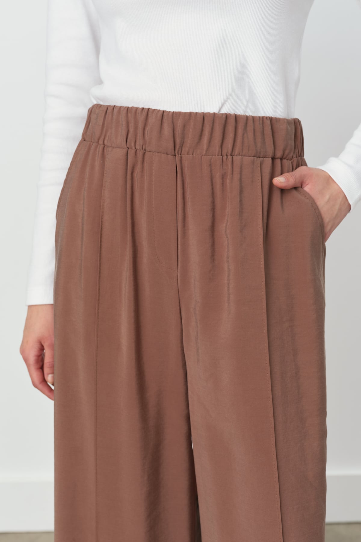 NİHAN Pantolon Nihan Nervür Detaylı Bol Paça Tencel Pantolon  Açık Kahve_modest