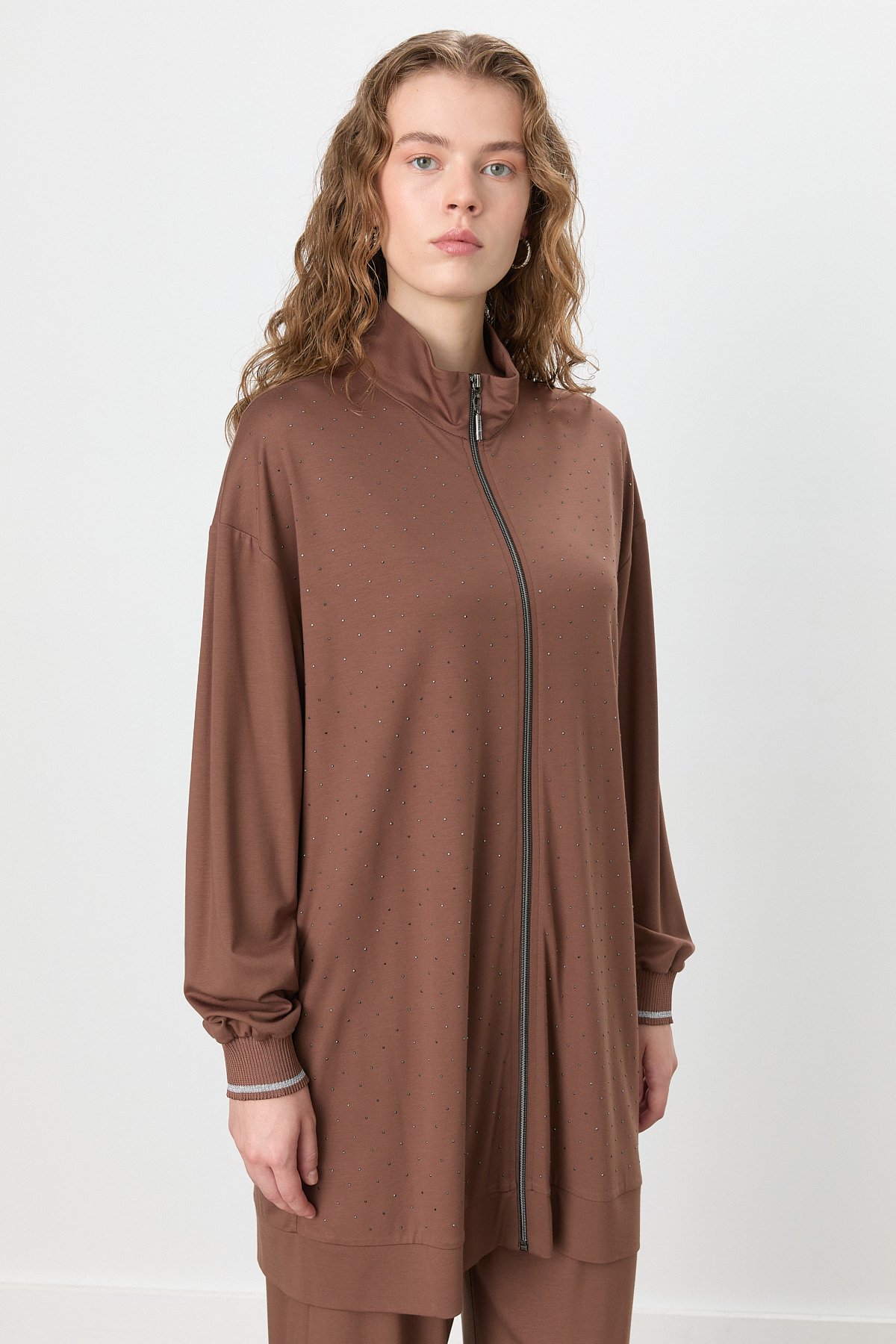 NİHAN Suits Nihan Taş Detaylı Pantolon Tunik Örme Takım  Kahve_modest