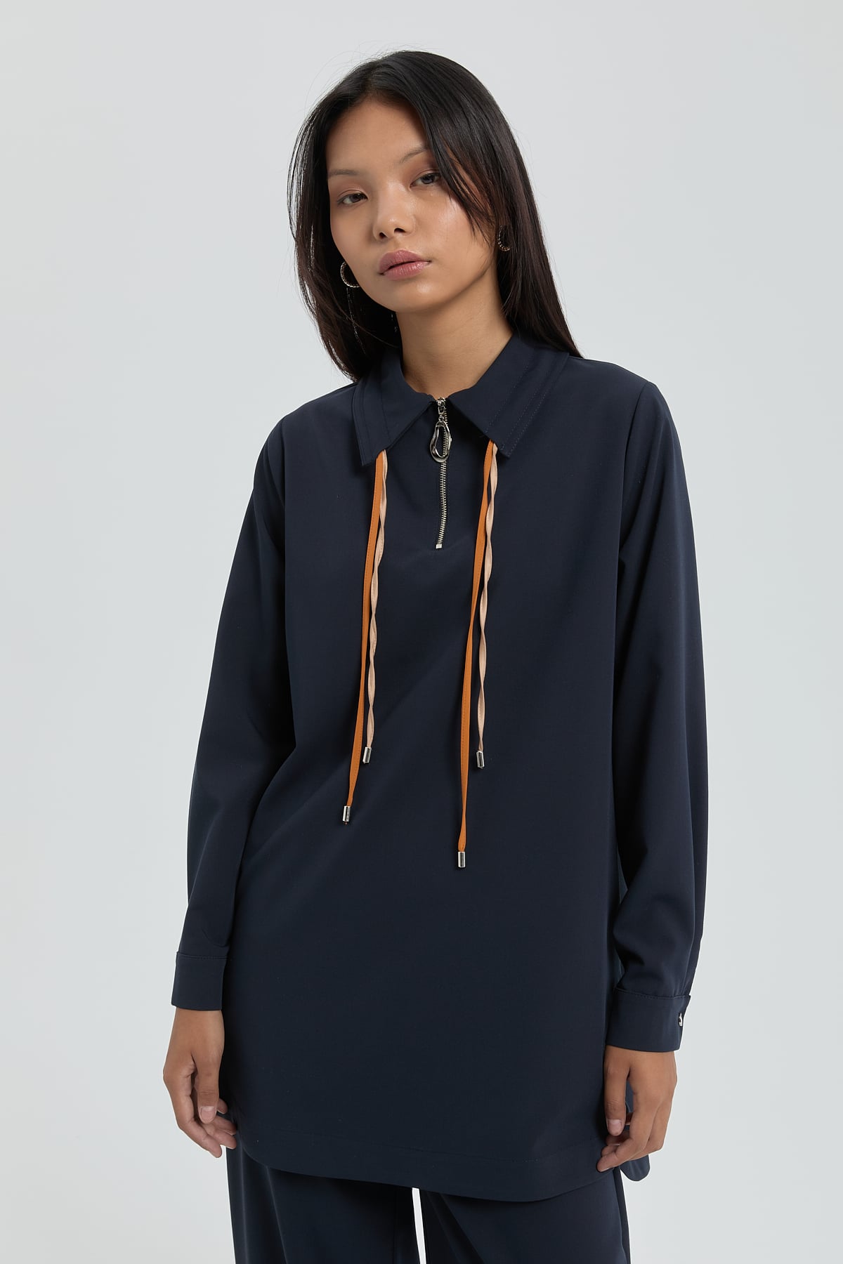 NİHAN Takım Nihan Yaka Detaylı Pantolon Tunik Takım  Lacivert_modest
