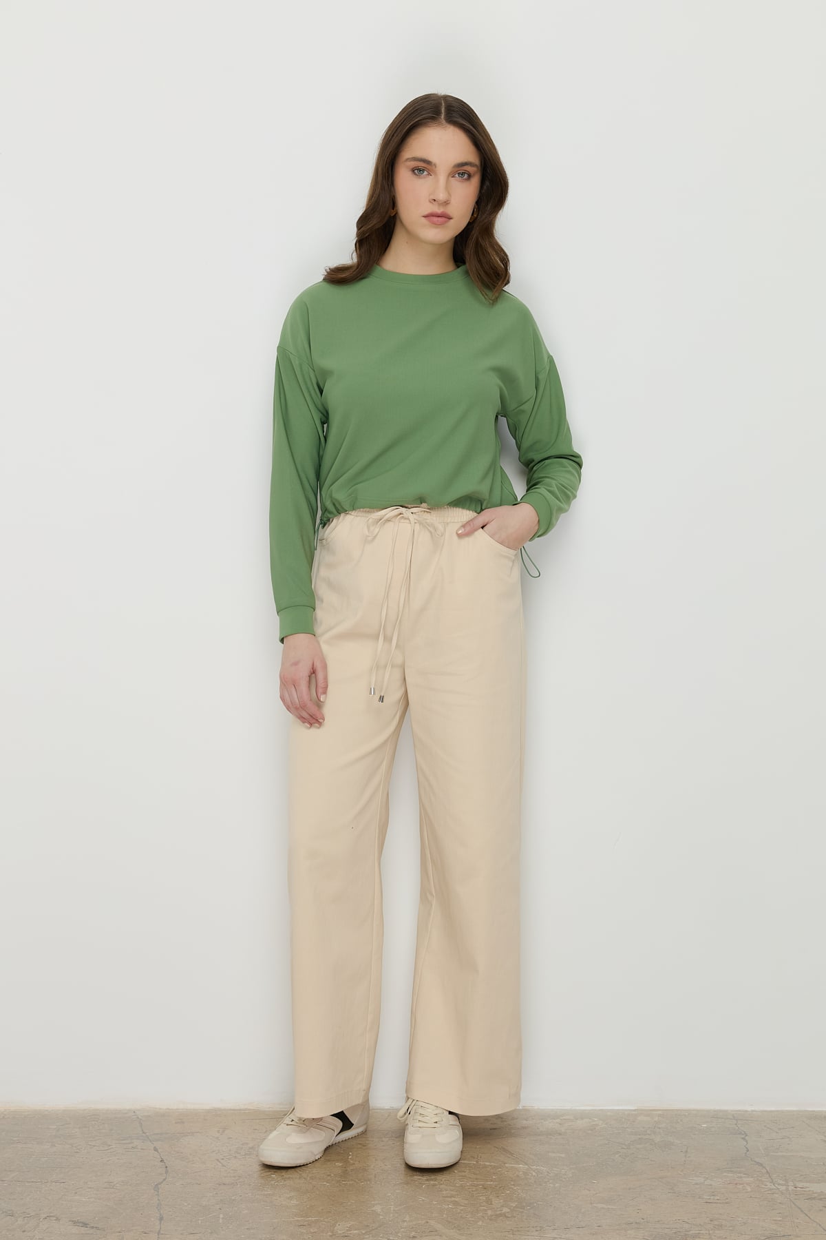 NİHAN Bluz Nihan Yanları Stoperli Basic Crop Bluz  Yeşil_modest