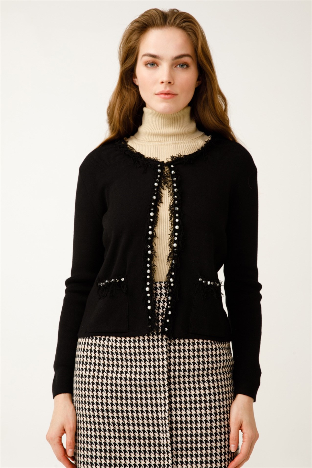ON TRİKO Cardigan Hırka İnci Detaylı Mini  Siyah