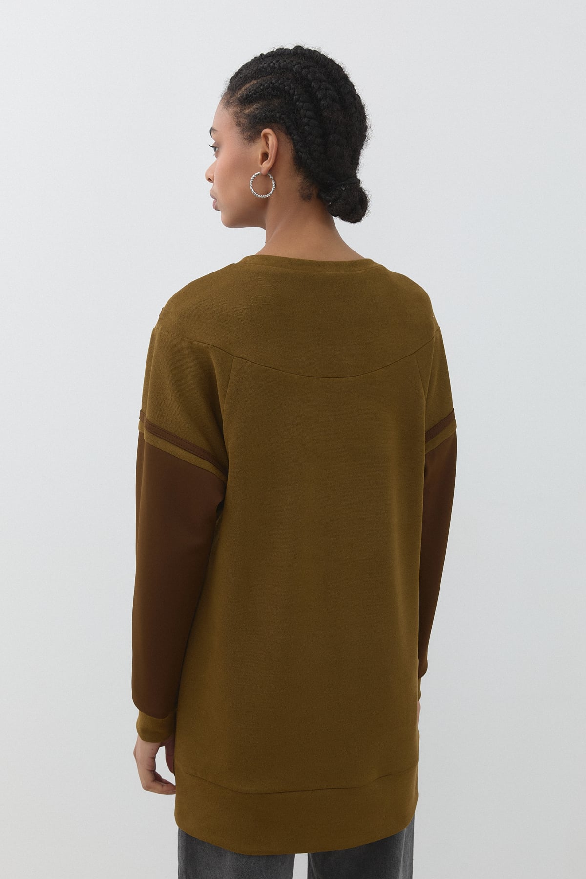 Şerit Detaylı Cupra Süet Sweat  Olive
