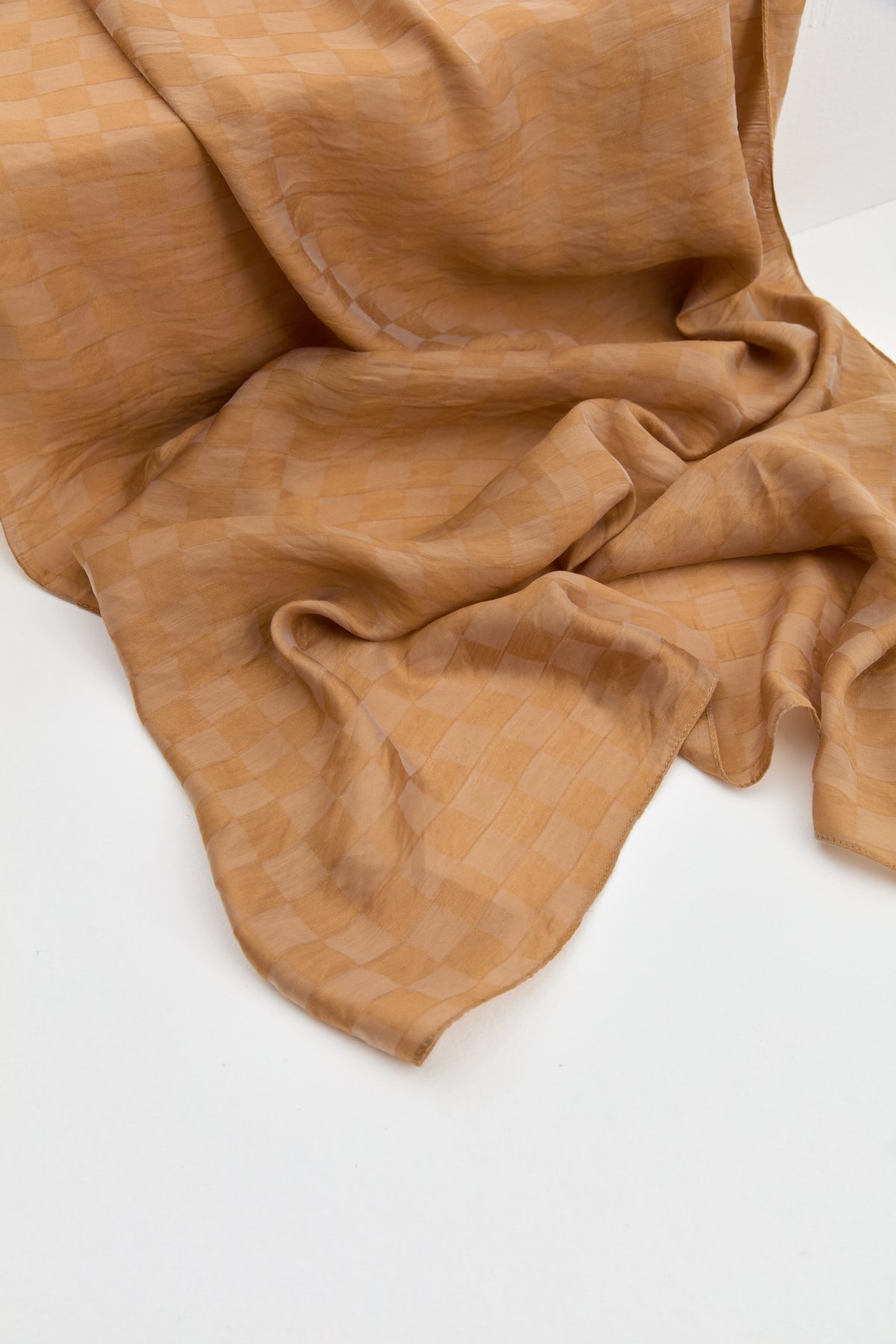 TUĞBA Stil Şal Tuğba Dama Desen Şal  Camel_modest