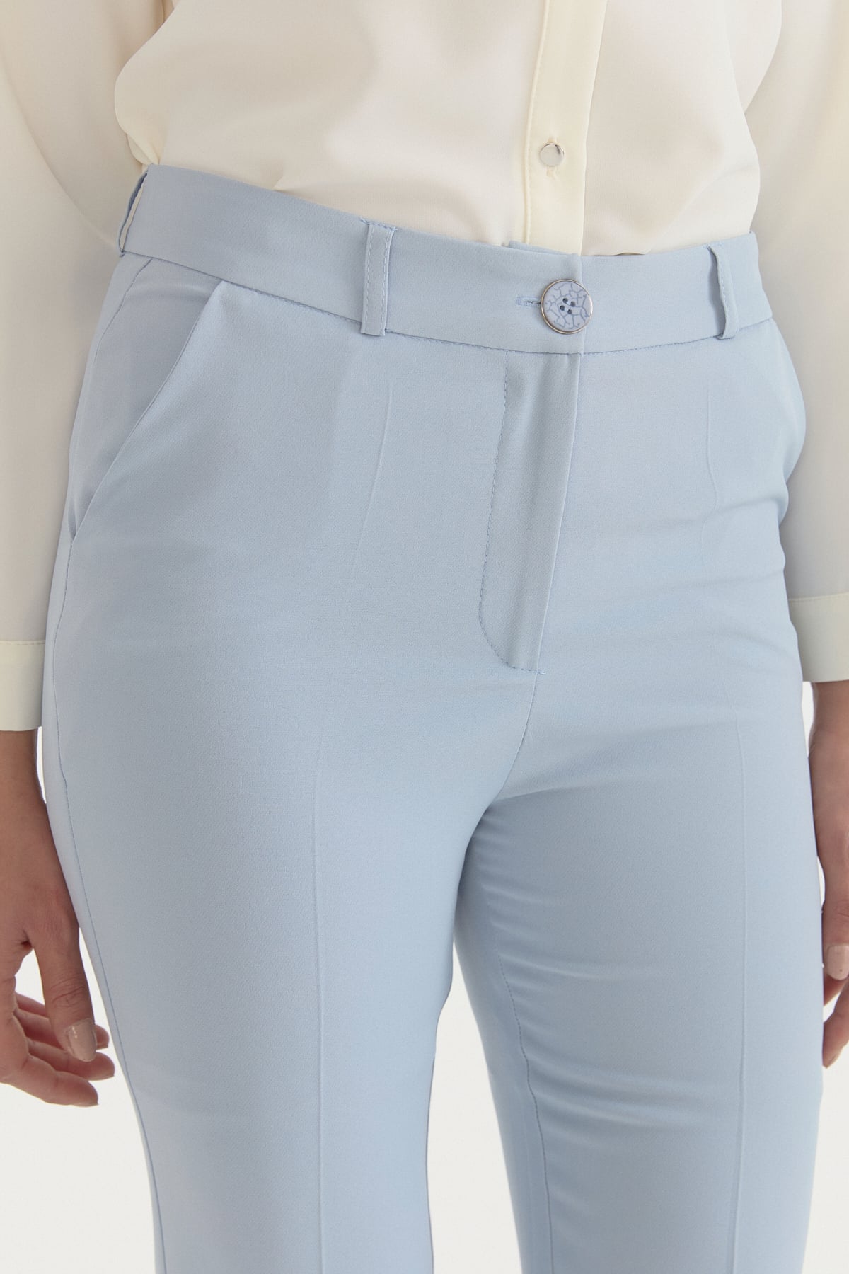 Ütü İzli İspanyol Paça Basic Pantolon  Açık Mavi