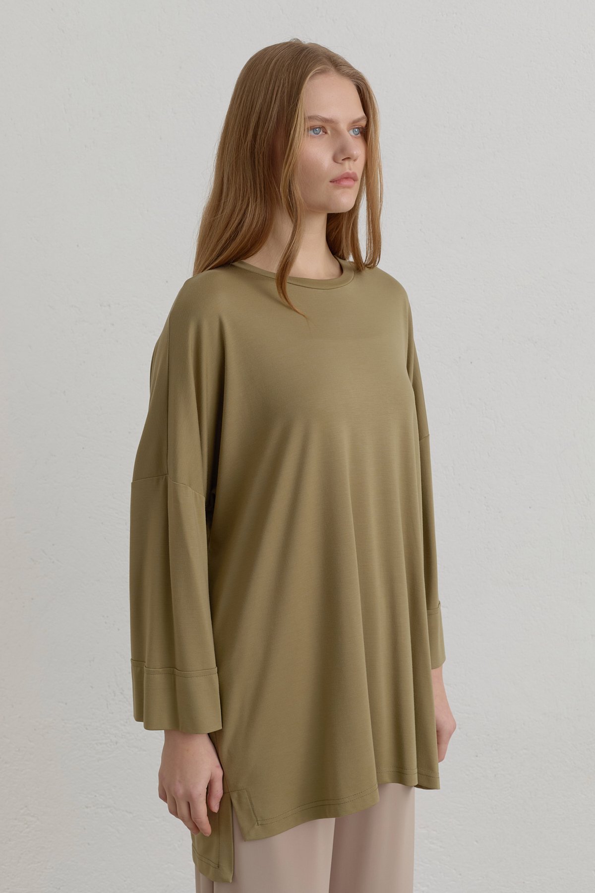 Yanları Yırtmaçlı Oversize Basic Örme Tunik  Haki