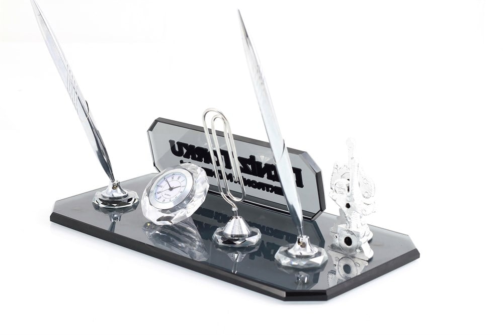 HİLAL AYETLİ KRİSTAL MASA İSİMLİĞİ