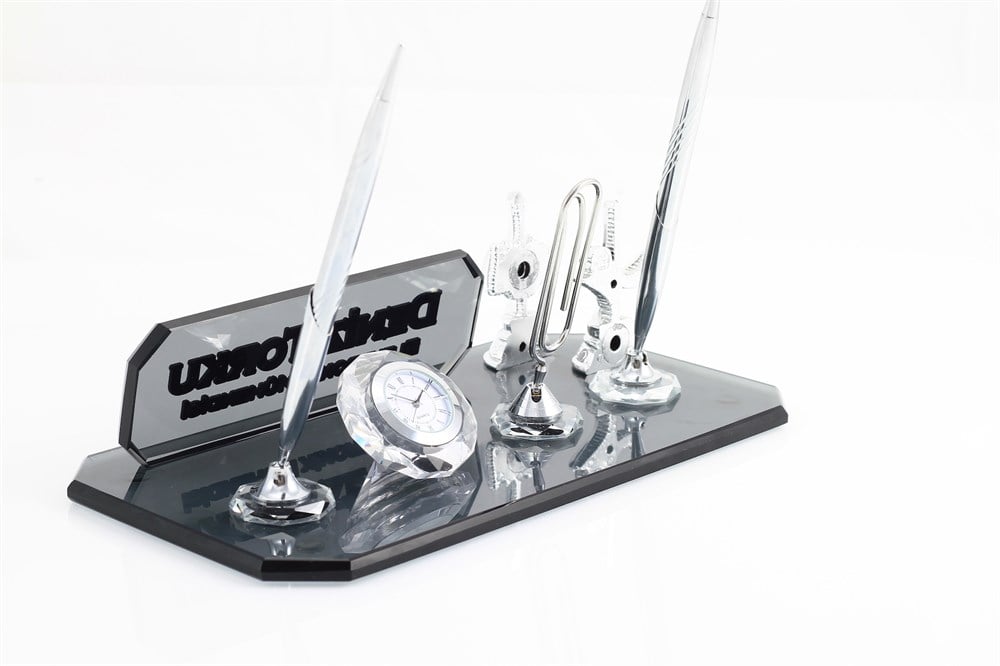 HİLAL AYETLİ KRİSTAL MASA İSİMLİĞİ