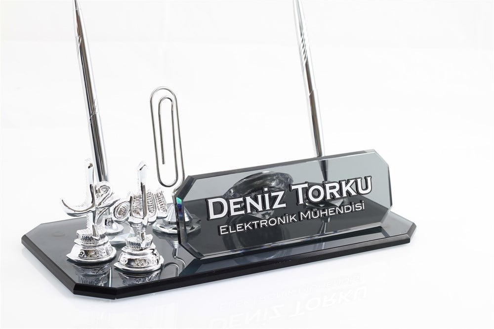 HİLAL AYETLİ KRİSTAL MASA İSİMLİĞİ