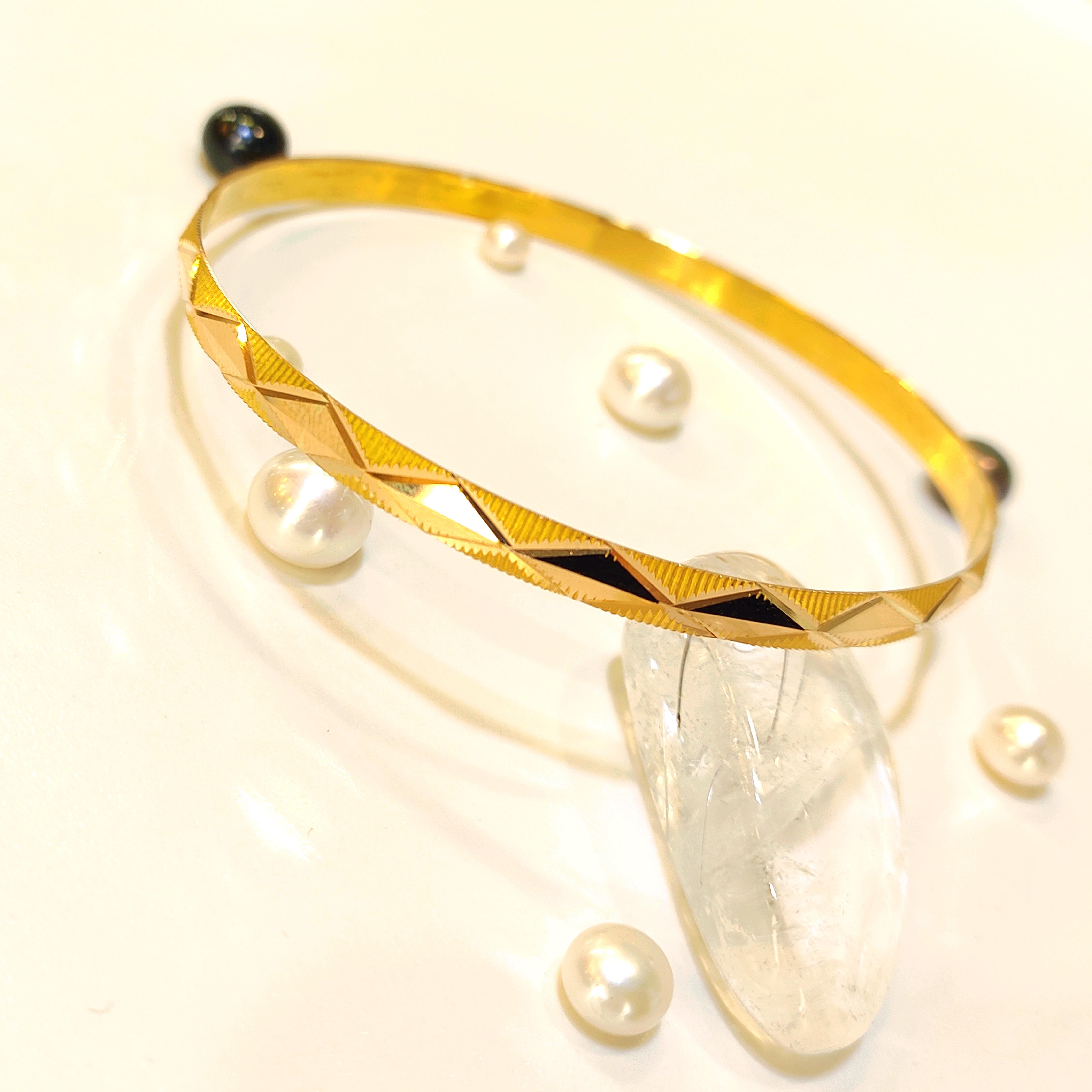 10gr İşçiliksiz Baklava Dilimi Üç Köşe Bilezik 22 Ayar Altın Yatırım ve Tasarruf İçin