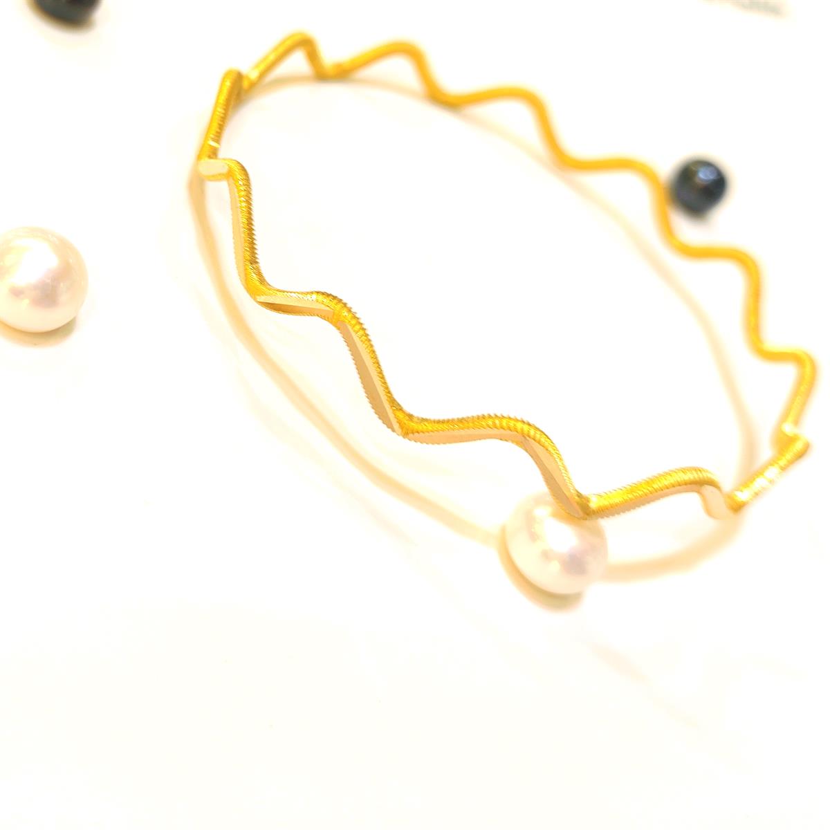 12.50gr Zigzaz Dalgalı İşçiliksiz Oluklu Ajda Bilezik 22 Ayar Altın Yatırım ve Tasarruf İçin