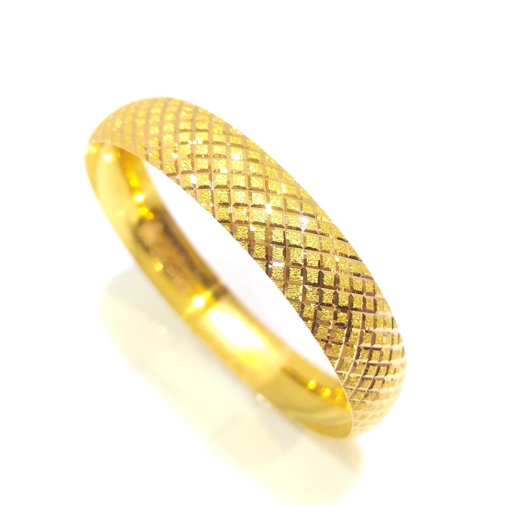 15.00gr  İŞÇİLİKSİZ Baklava Dilimi Karo Bilezik 22 Ayar Altın