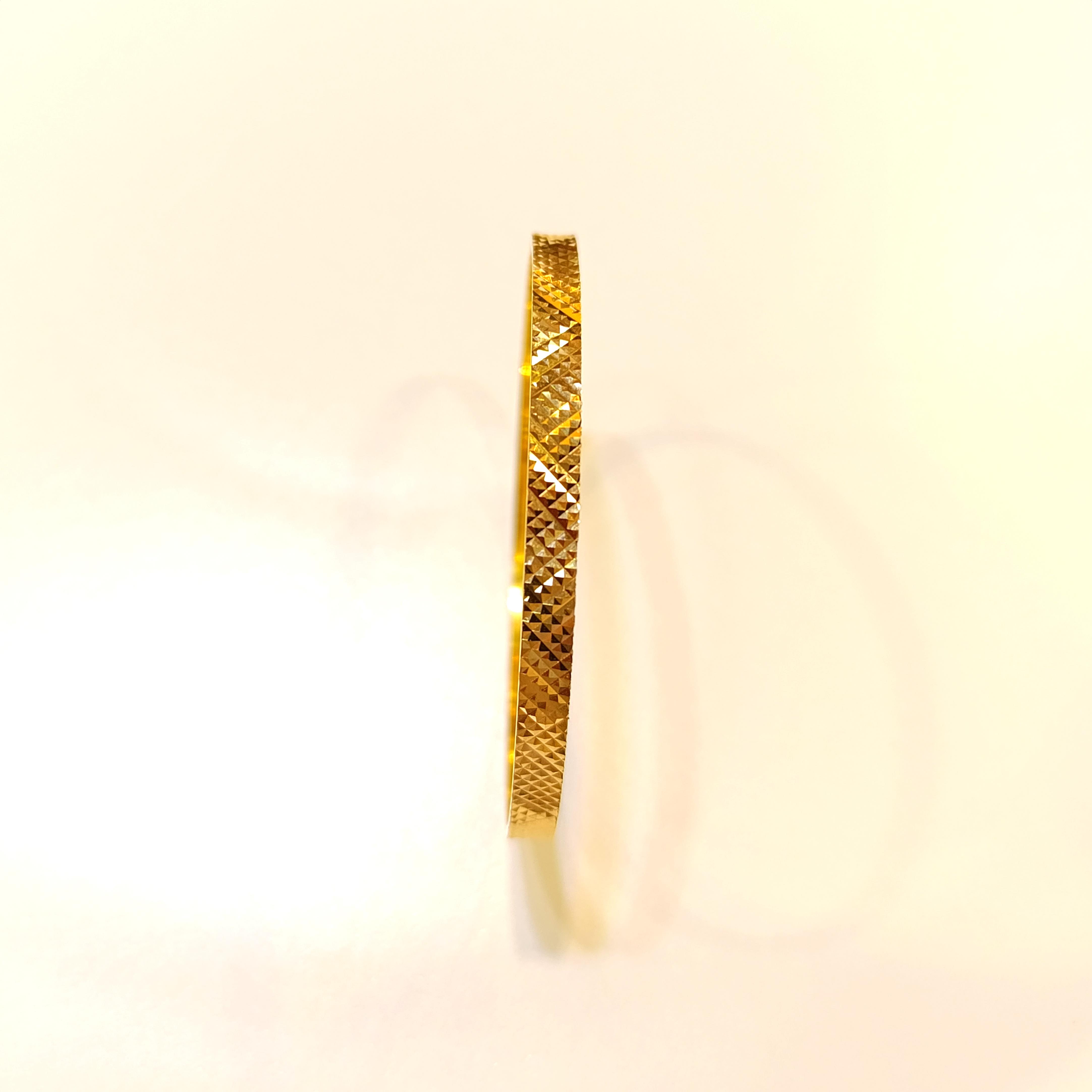 15gr İşçiliksiz Piramit Bilezik 22 Ayar Altın Tasarruf Yatırım