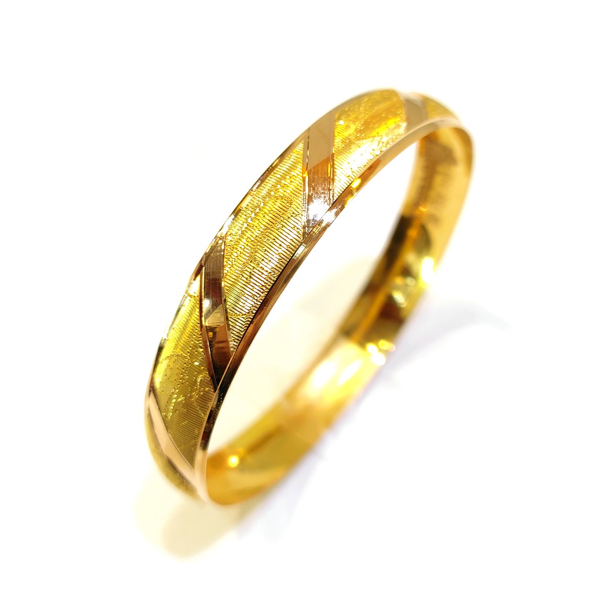 15gr  İşçiliksiz CNC Bilezik 22 Ayar Altın Yatırım ve Tasarruf İçin