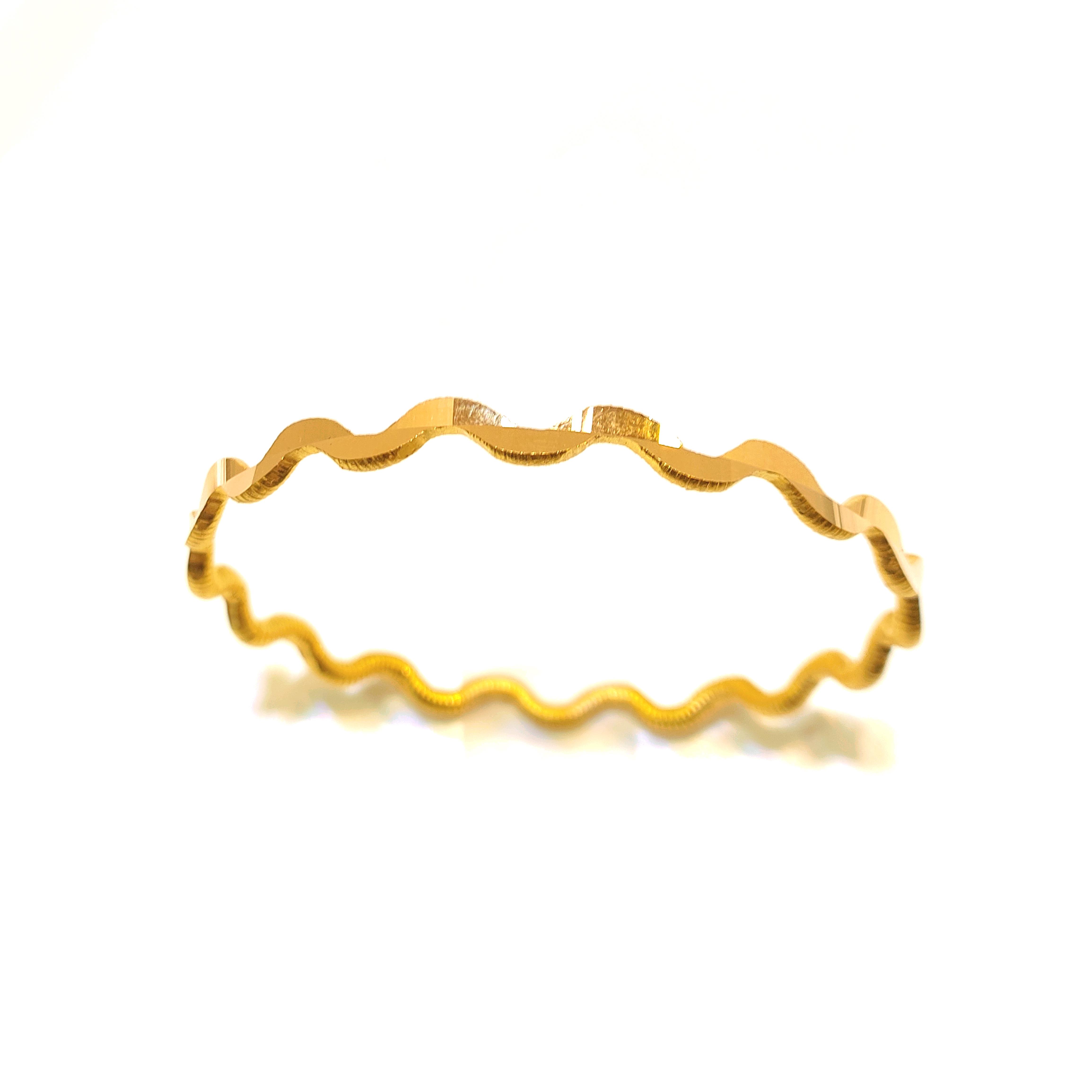 20gr İşçiliksiz Oluklu Zikzak Ajda Bilezik 22 Ayar