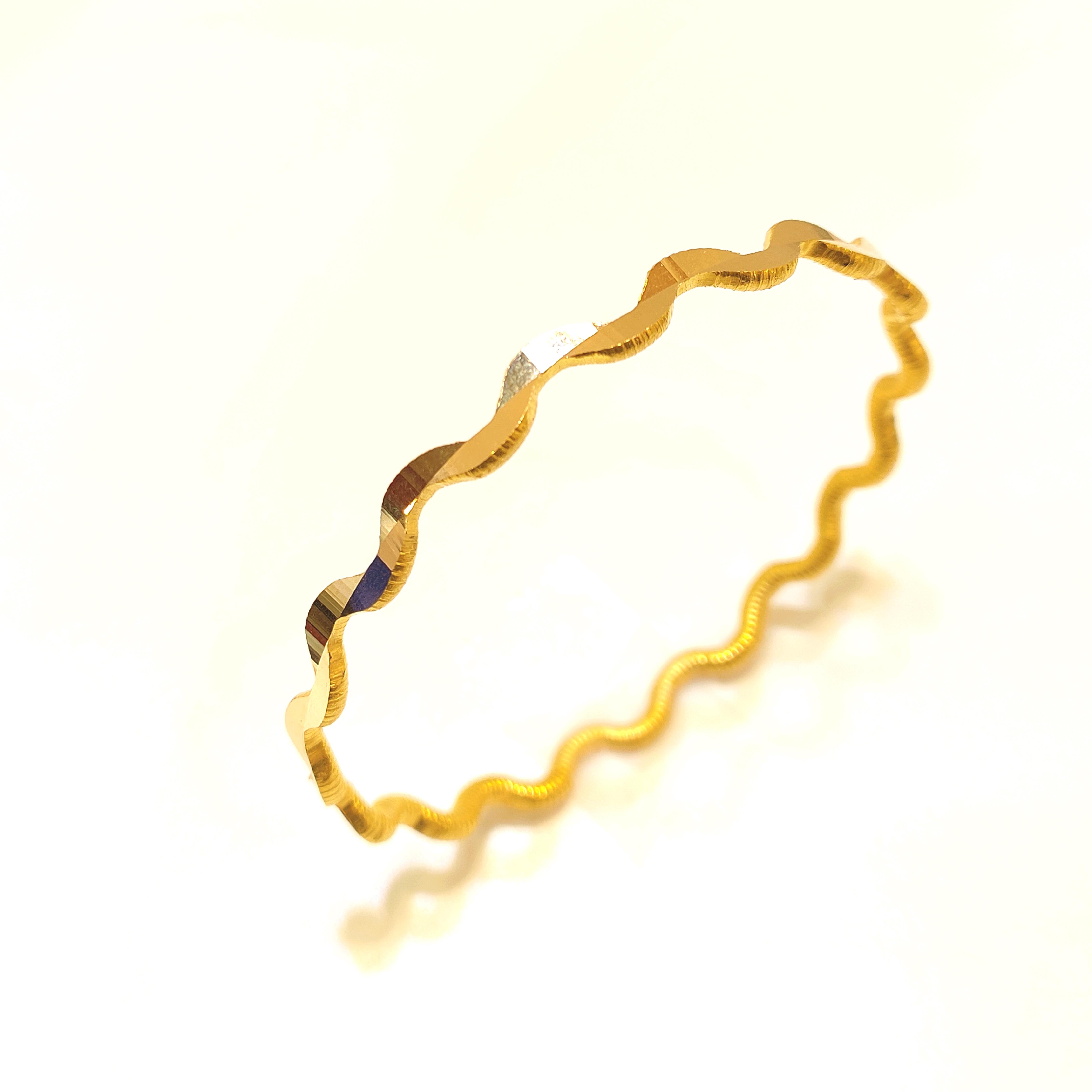 20gr İşçiliksiz Oluklu Zikzak Ajda Bilezik 22 Ayar