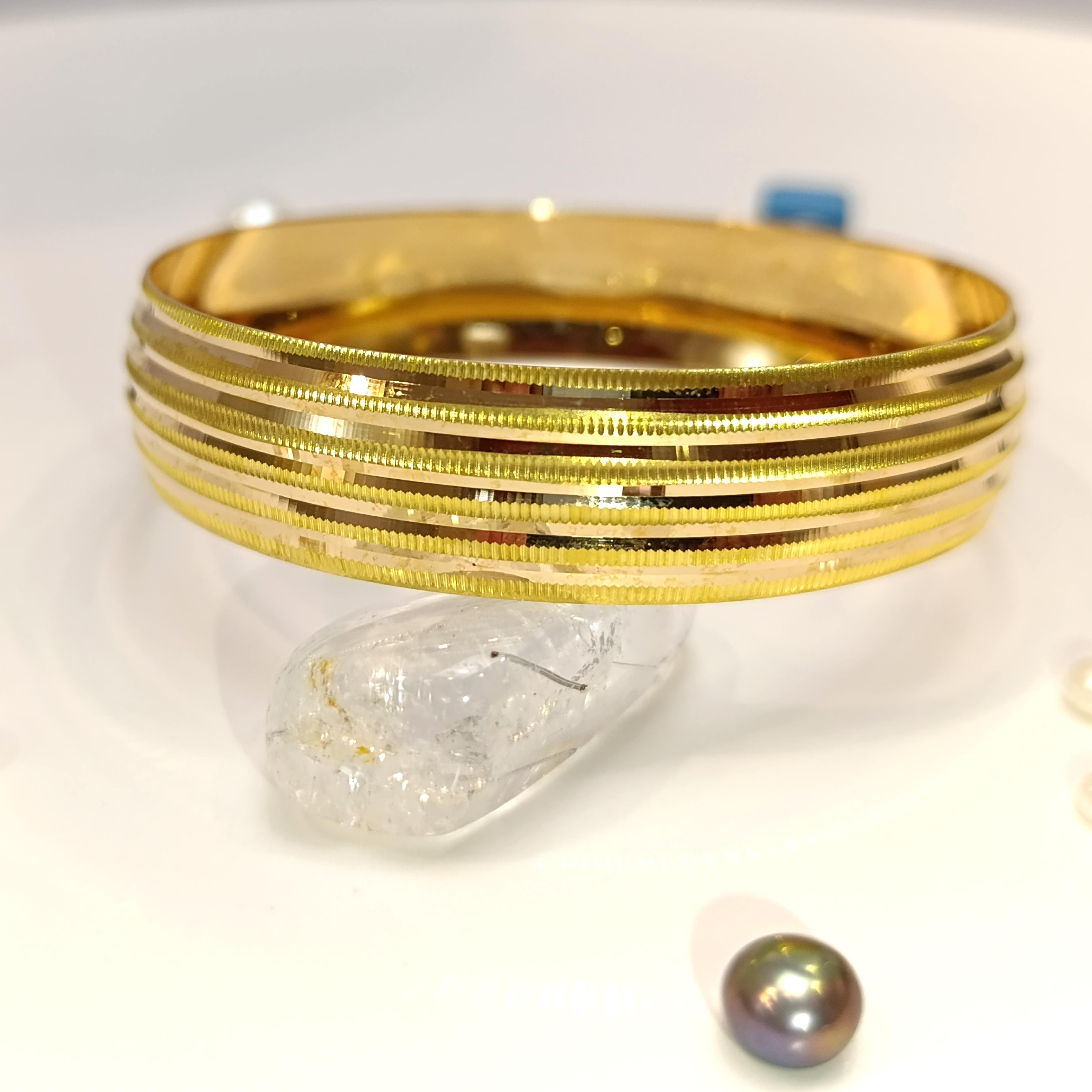 20gr İşçiliksiz Sıralı Oluklu Ajda Bilezik 22 Ayar Altın HD VİDEOLU