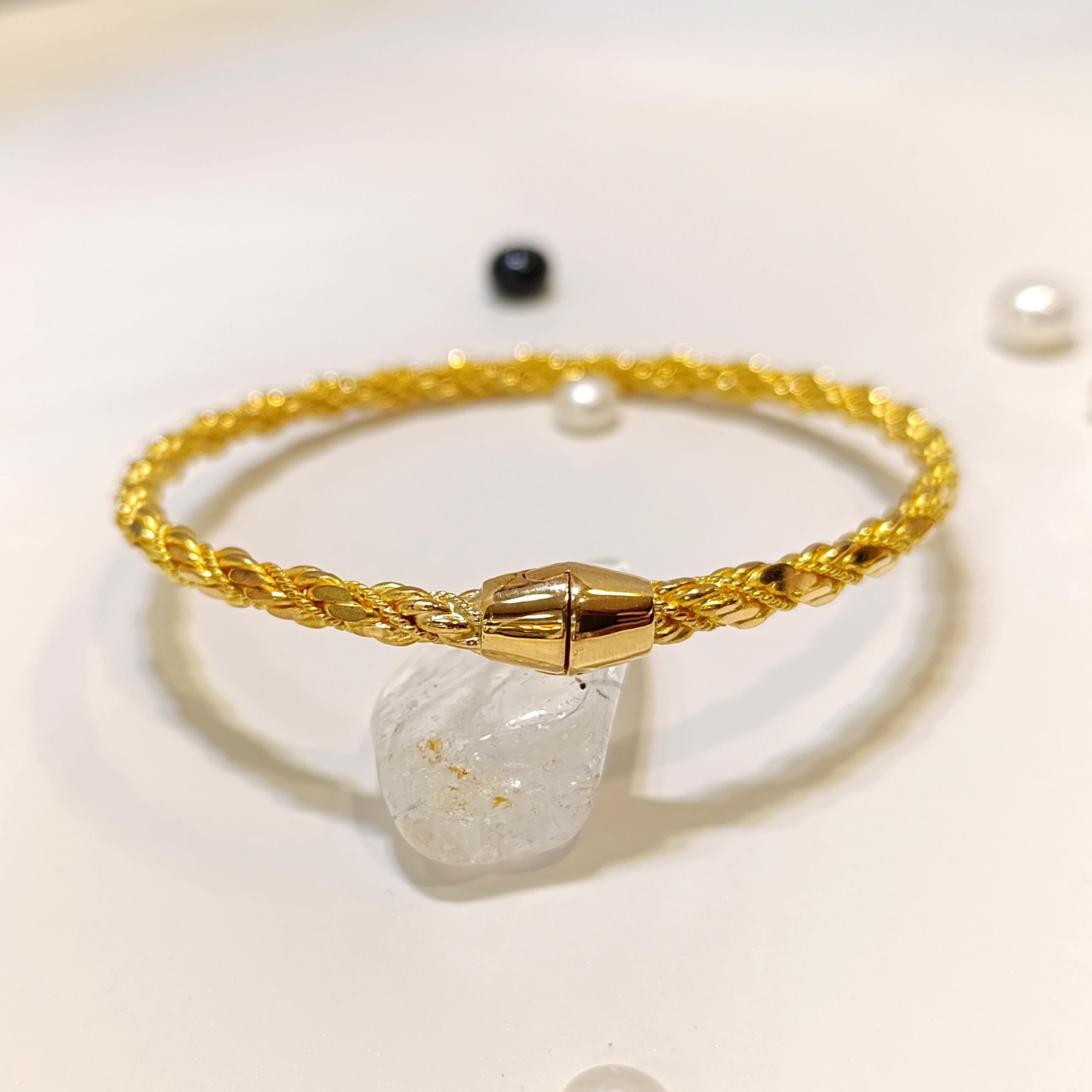 30gr İşçiliksiz Kilitli Hint Burması Bilezik 22 Ayar Altın Yatırım ve Tasarruf 