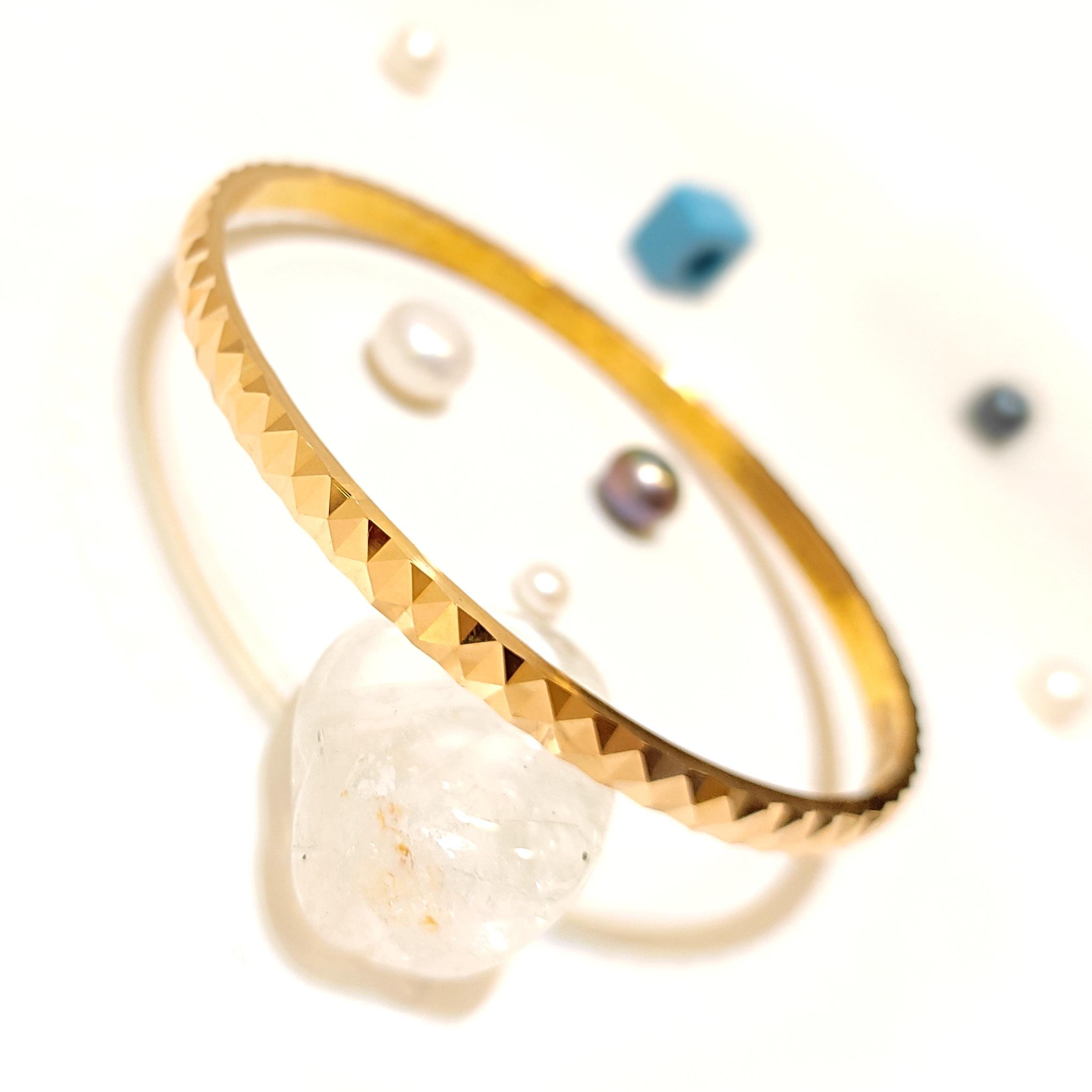 30gr  işçiliksiz Piramit Bilezik 22 Ayar Altın Yatırım ve Tasarruf İçin