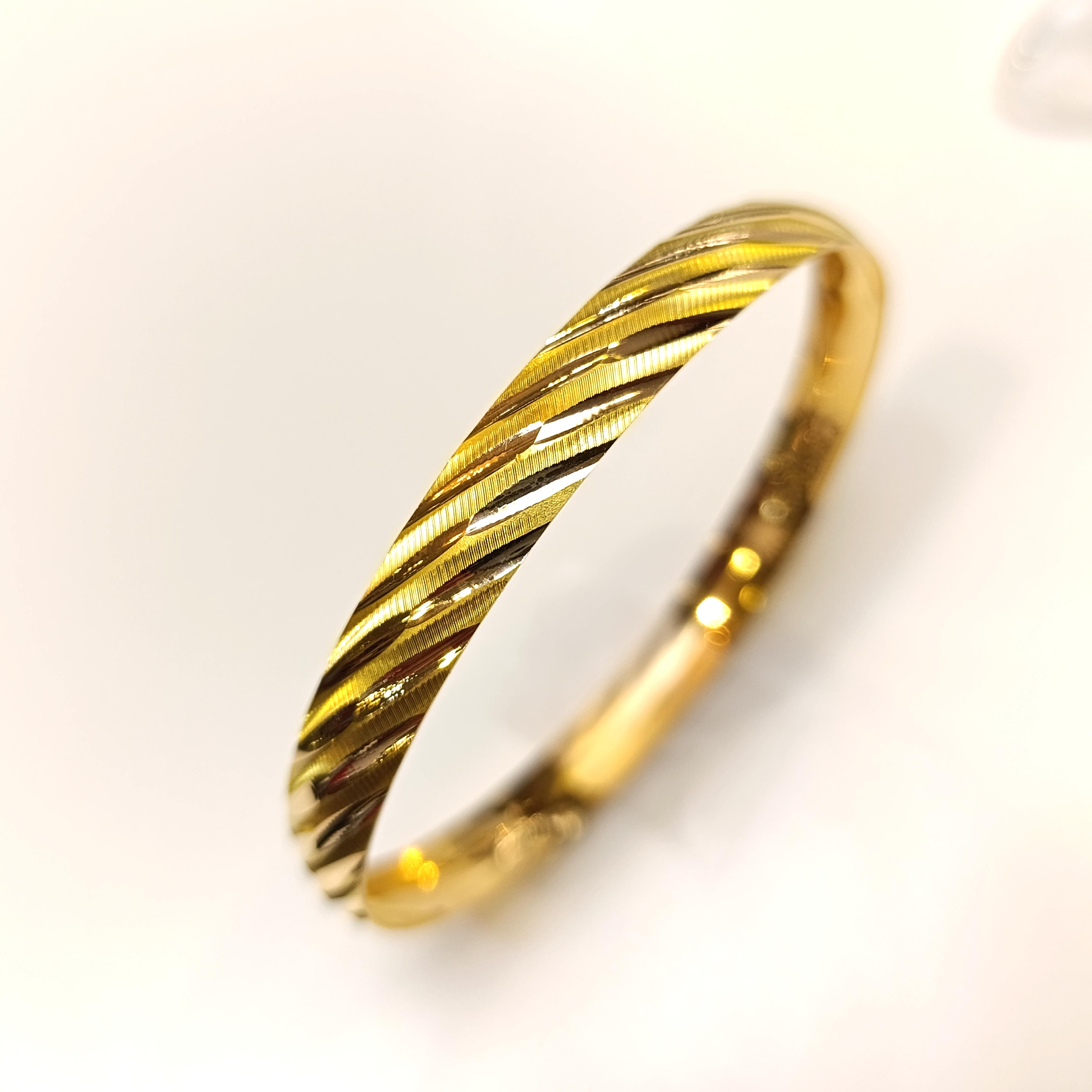 8gr İşçiliksiz Bilezik 22 Ayar Altın Yatırım ve Tasarruf İçin